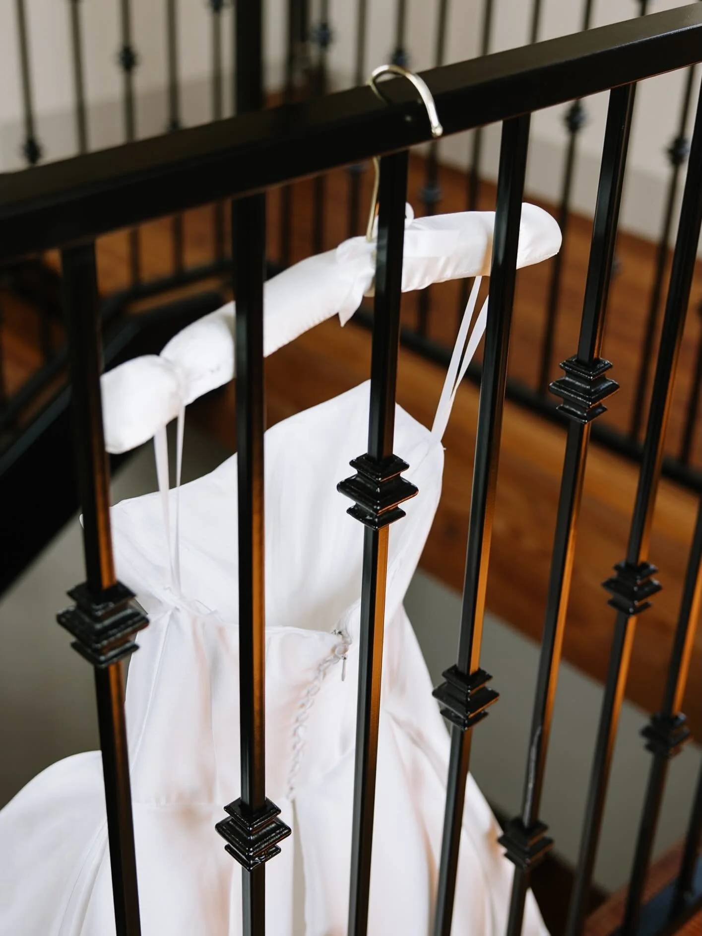 N + N 

These details eeek!

Some of my favorites from this season. It was the perfect mix of sunlight, stationary design, florals, venue just the perfect combination and balance.