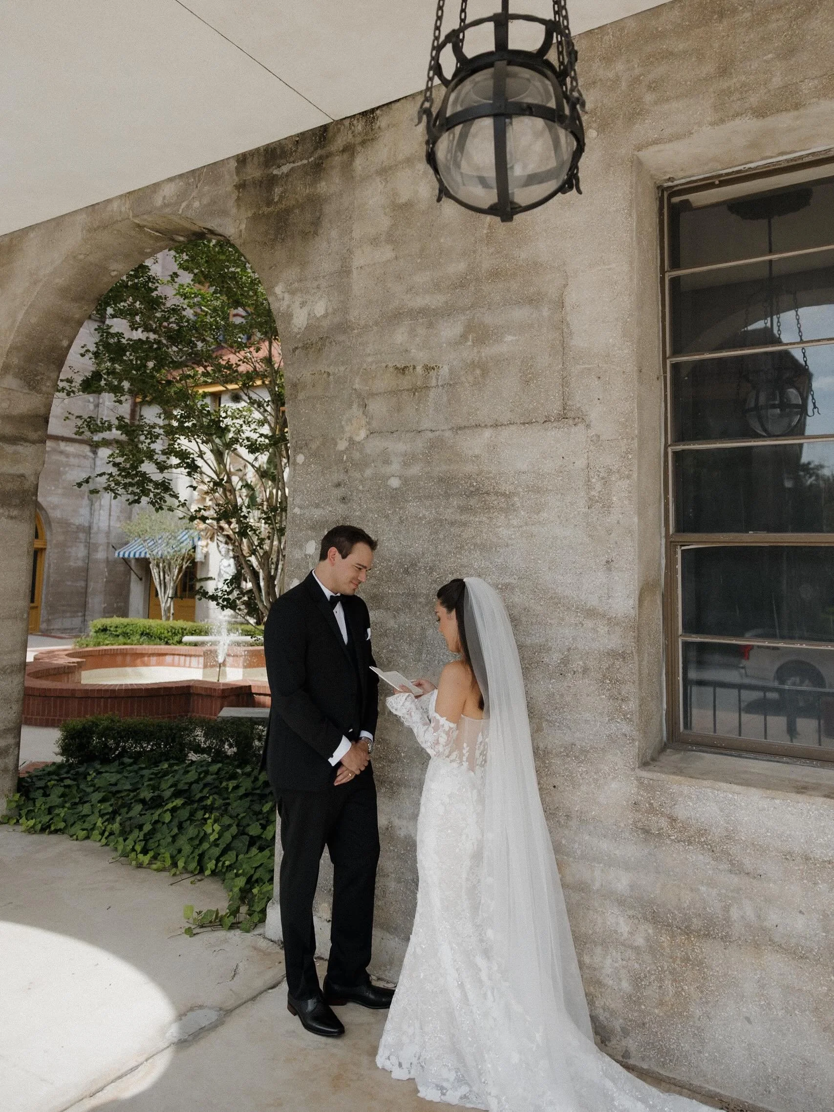 emily &amp; gavin&rsquo;s vows will forever give me the sweetest goosebumps! 

#floridaweddingphotographer #minnesotaweddingphotographer #montanaweddingphotographer #wyomingweddingphotographer #arizonaweddingphotographer