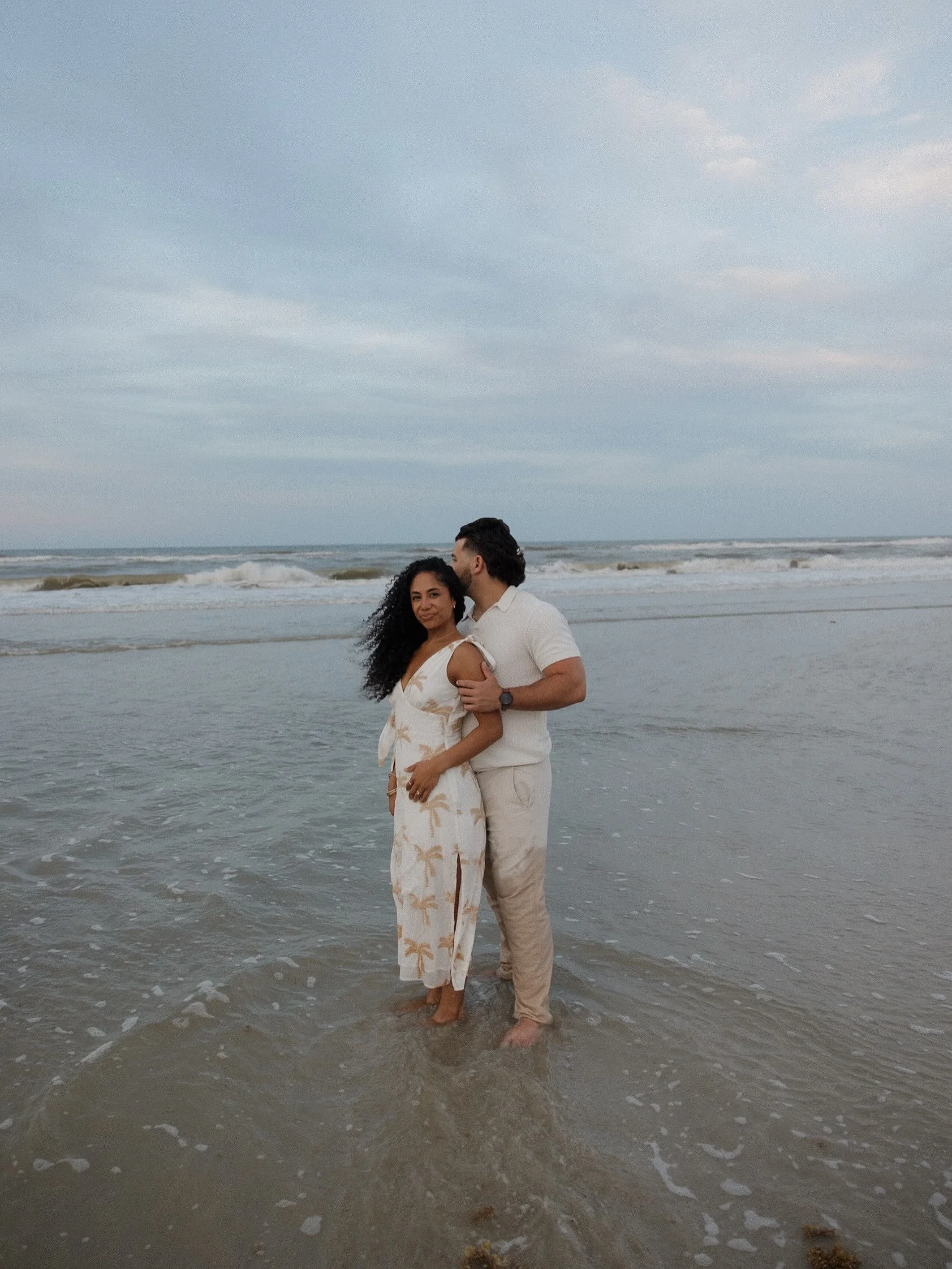 a &amp; b 

missing them &amp; the ocean. 

#floridaweddingphotographer #eastcoastweddingphotographer #maineweddingphotographer #minnesotaweddingphotographer #wyomingweddingphotographer
