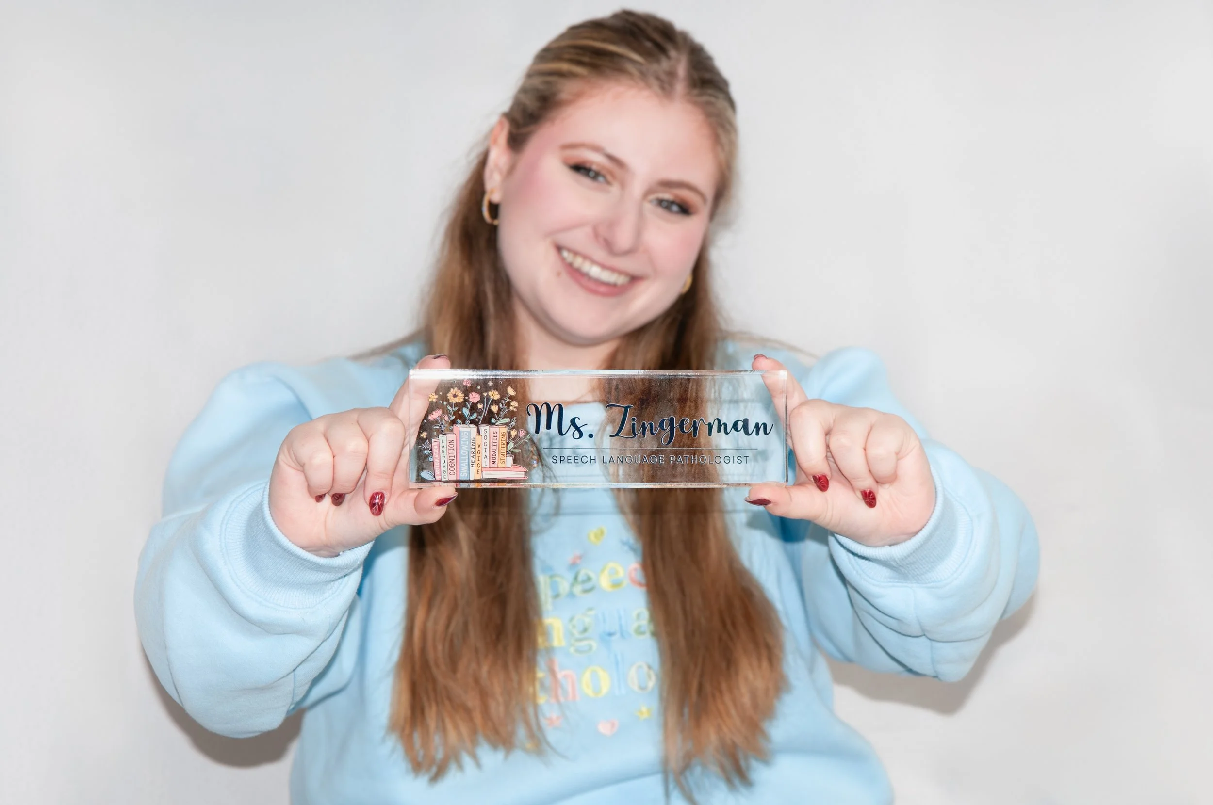 Emily-Studio-Grad-22.jpg