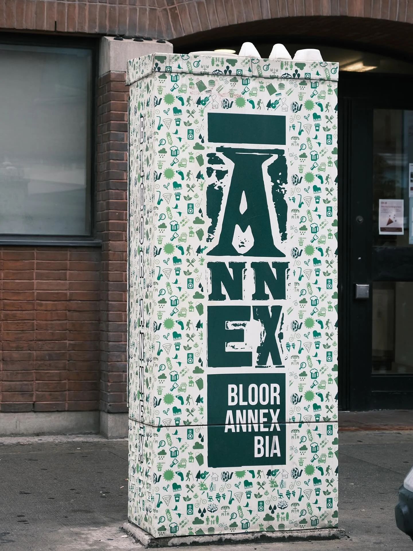 Snapshot around Nomas hotel, Toronto 📸🤳