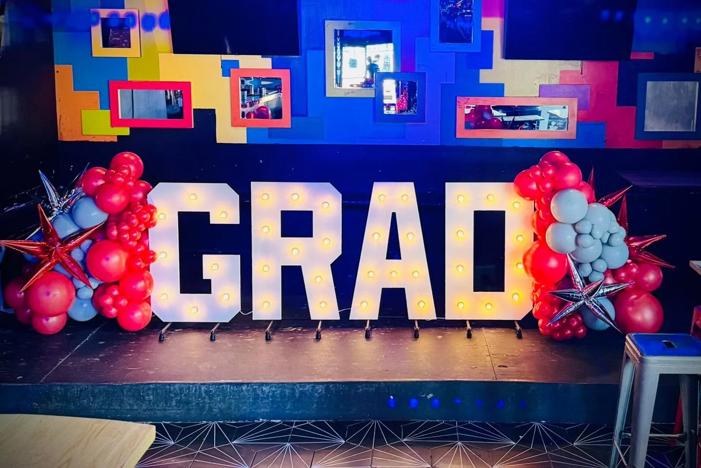 Congratulations to all the OSU graduates this weekend!! You did that! 🎓 
⭕️🙌🏼
#grad #graduation #Ohio #state #university #ohiostateuniversity #osu #buckeyes #balloons