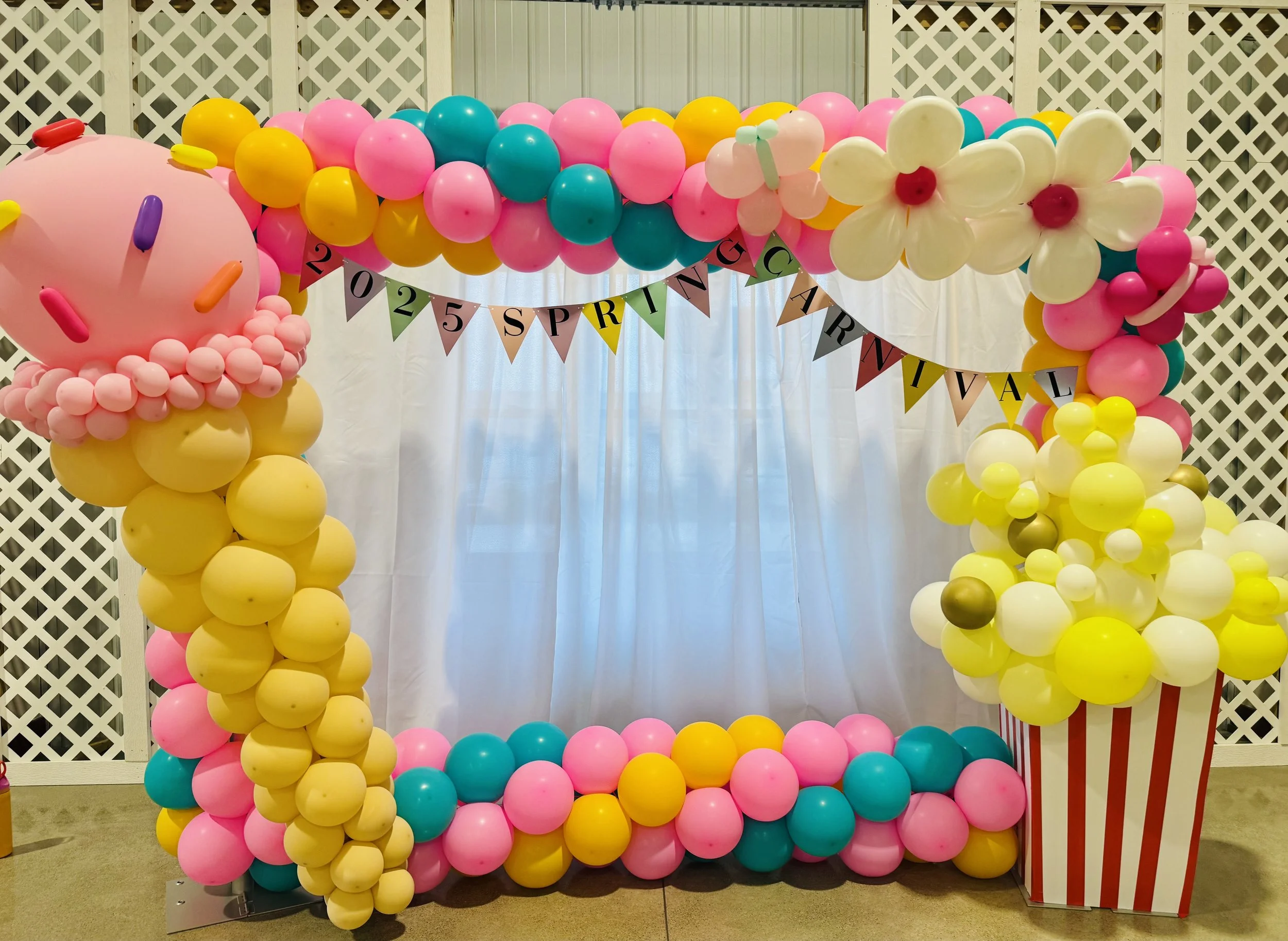 Signature Luxe Line
Custom sculptures, Bloombastic creations. If you can imagine it, we can bring it to life!