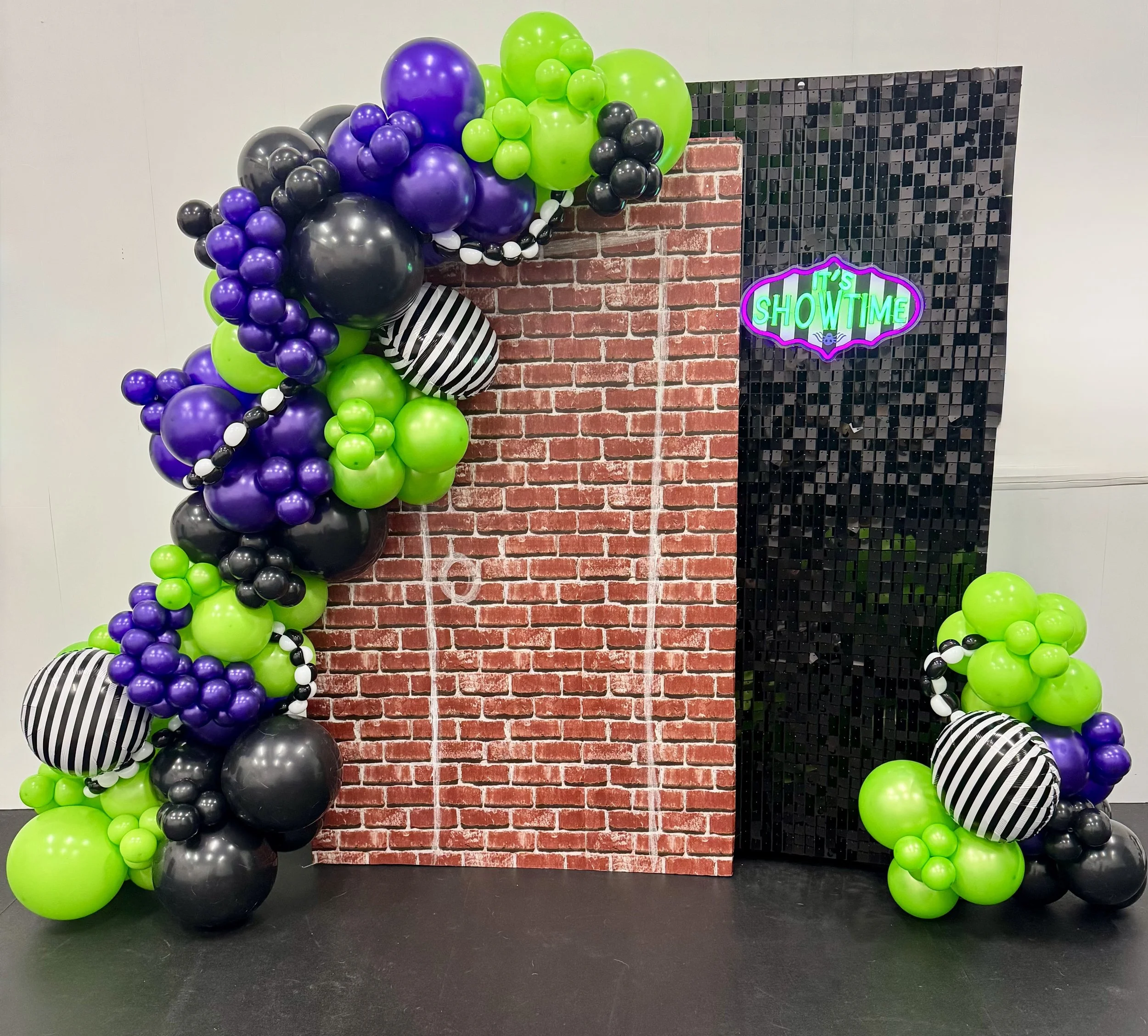 Customized Party Essentials
Starting at $295 — includes delivery, setup & teardown