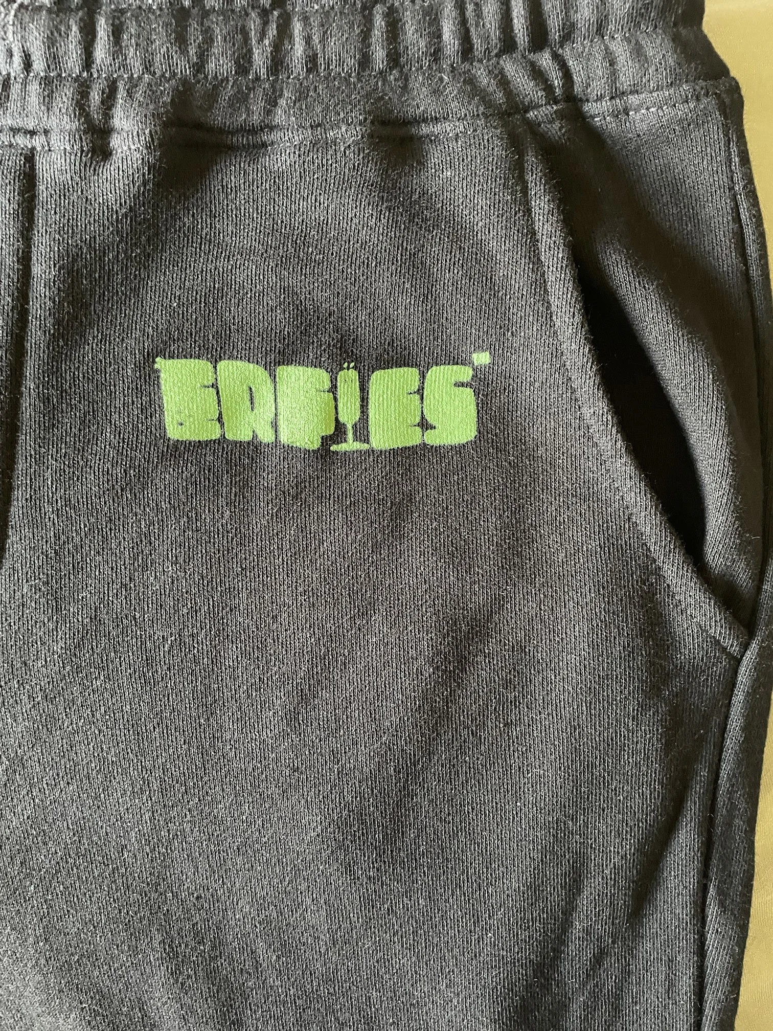 PANTS.jpg