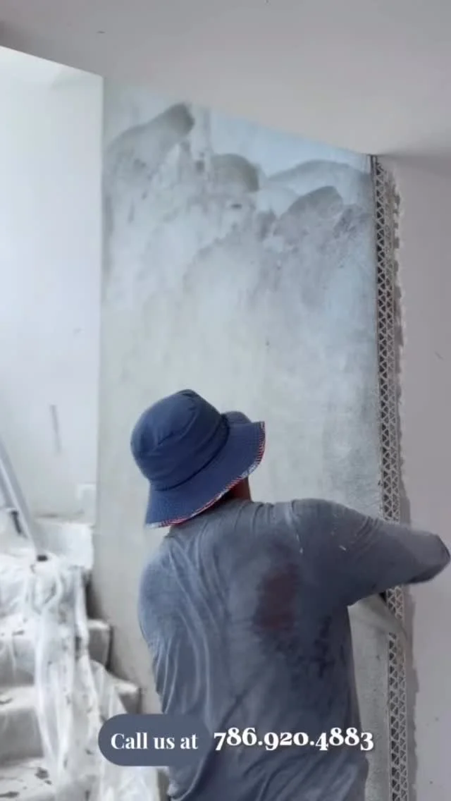 Smooth work, brought to you by Best Stucco!
#BestStucco #Stucco #Plastering #WallFinishing #SmoothFinish #ConstructionLife #HomeRenovation #WallRepair #PlasterWork #SolidFinish #QualityWork #RenovationExperts