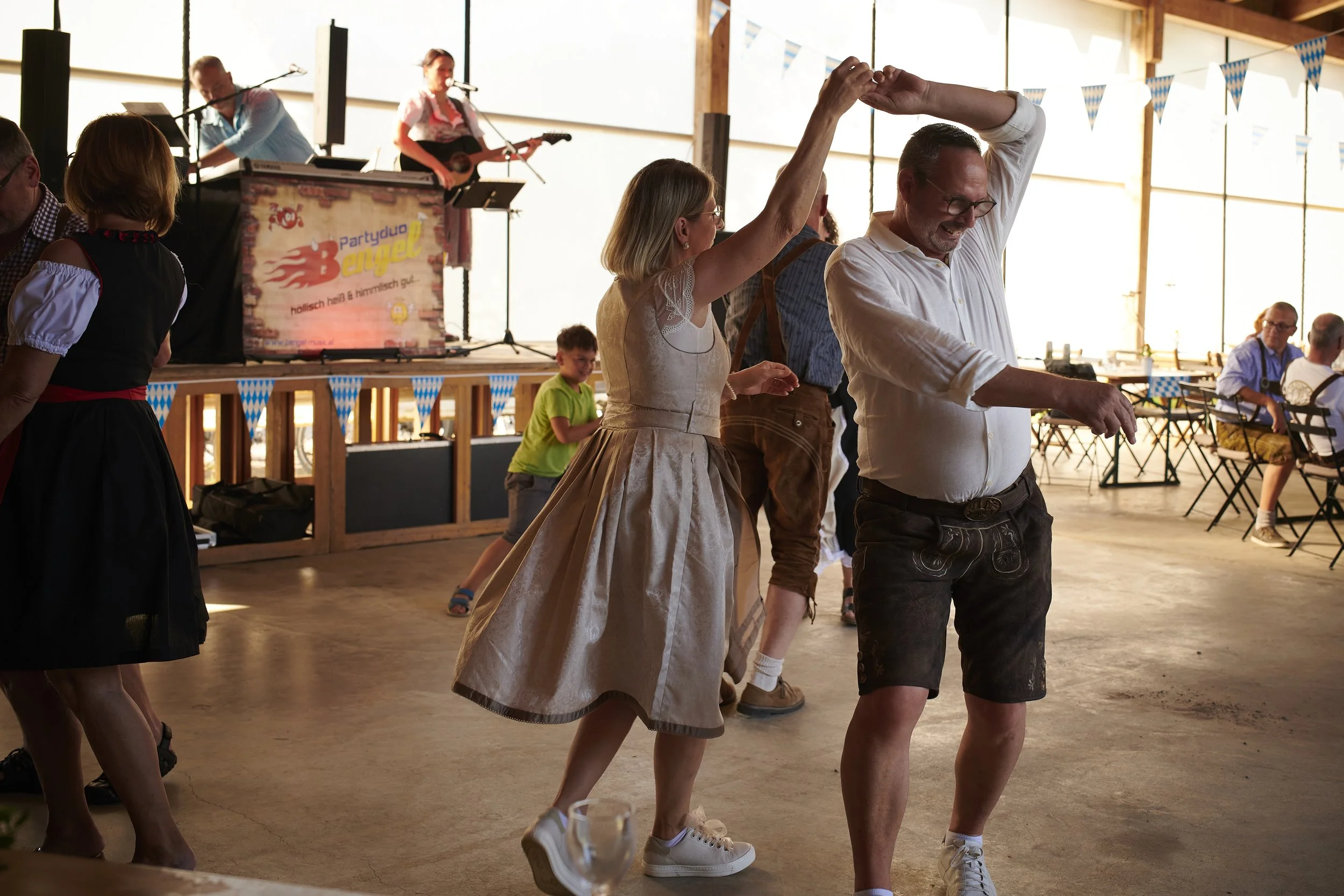 spg.2026.06.20.Anita&Daniel_Oktoberfest_Burghof.151.jpg