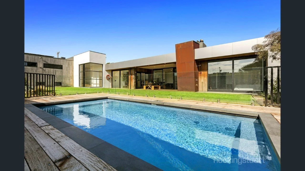 Stunning swimming pool and modern house