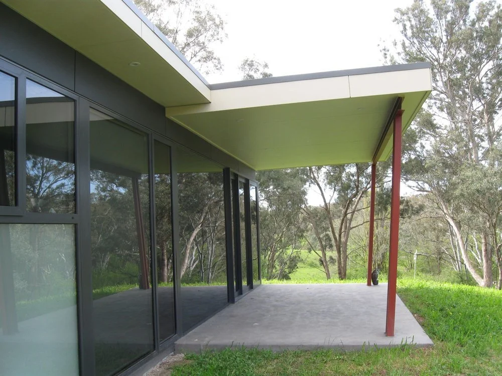 Modern+country+home+side+on.jpg
