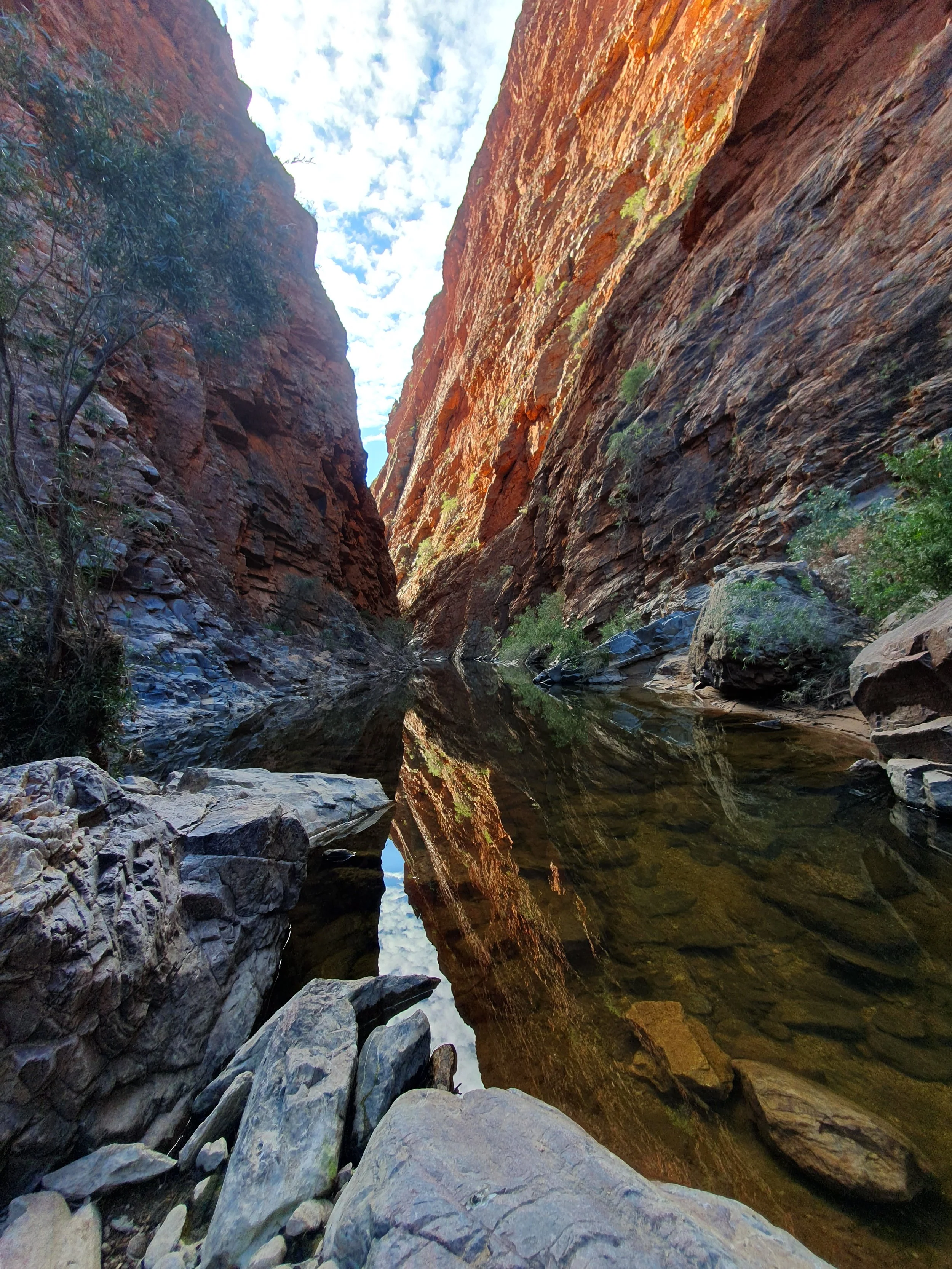 LTD2 26 Hugh Gorge waterhole Aug-24.jpg
