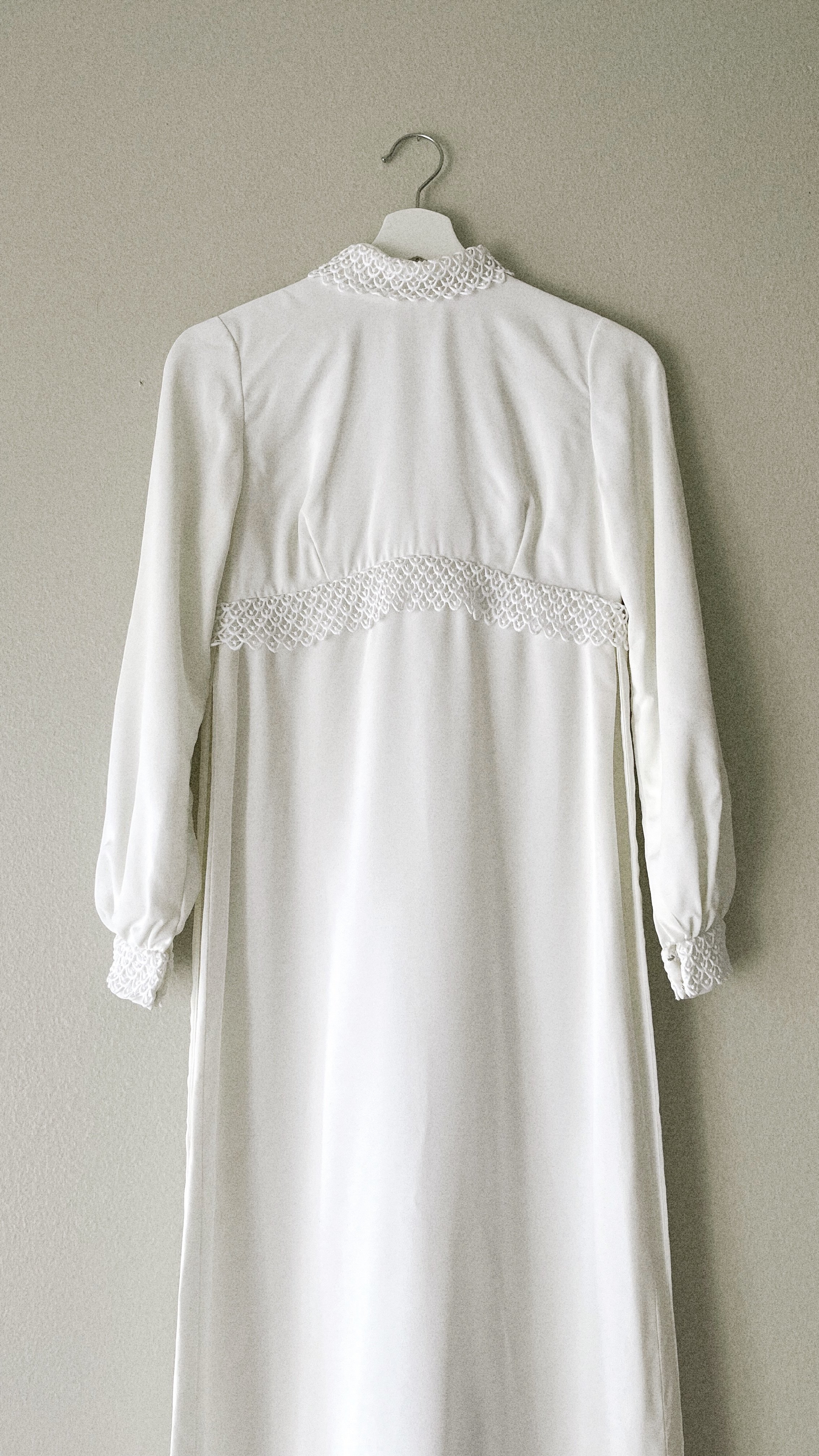 NEW 60s Lace Empire Waist Wedding Gown White