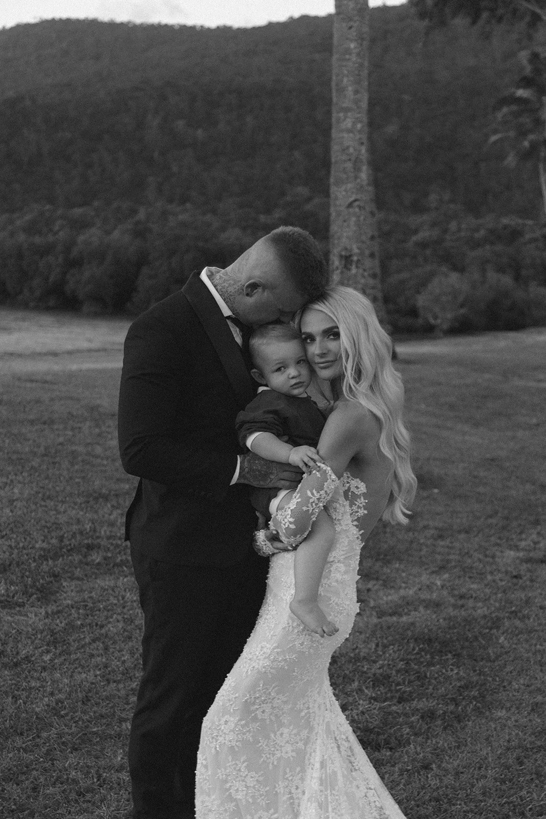 CJ Wedding b&w-19_websize.jpg