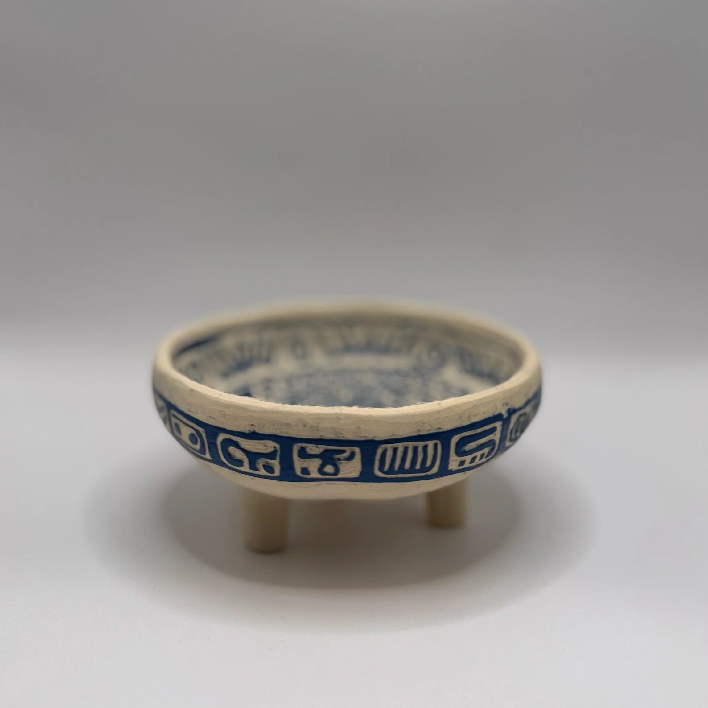 Blue Sgraf Tripod Bowl 2.jpg