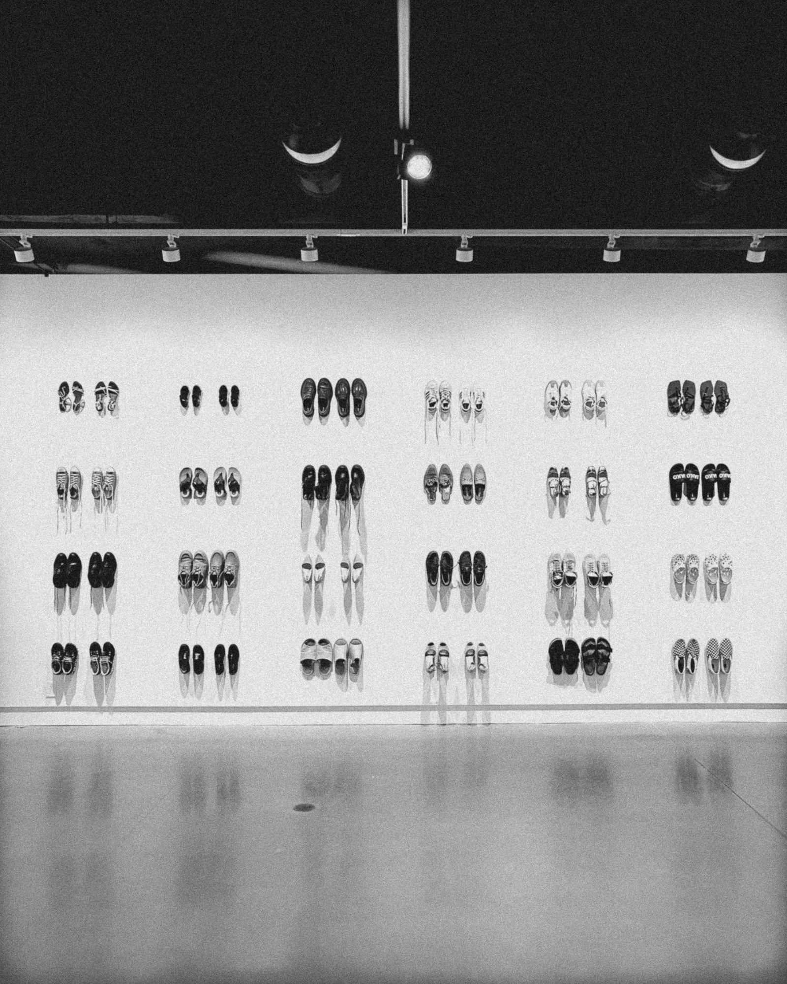 Still Looking_06.jpg