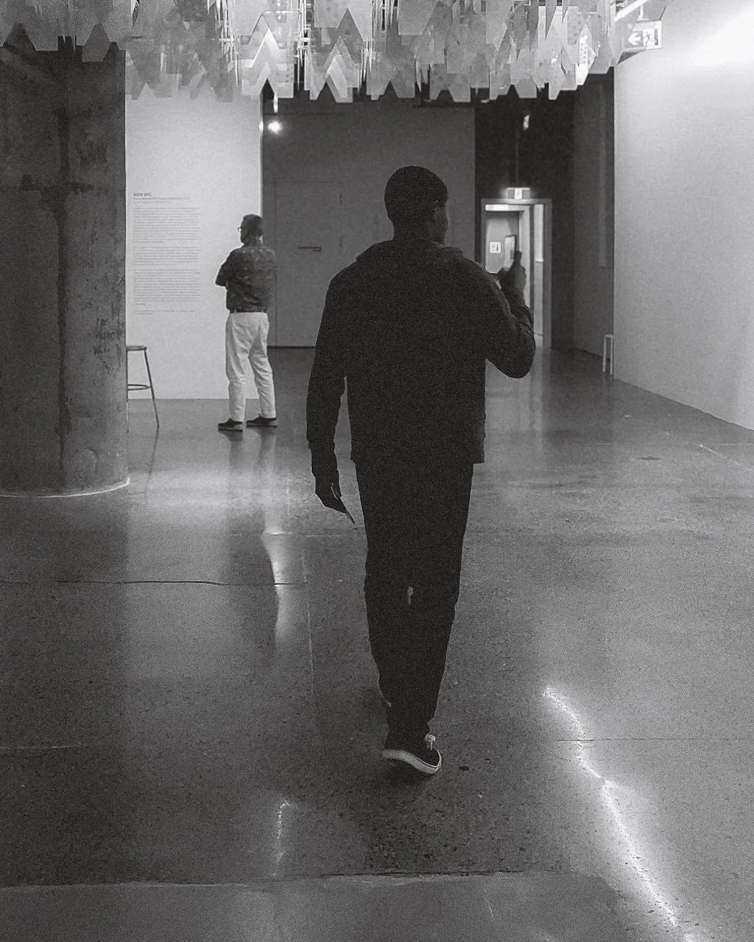 Still Looking_03.jpg