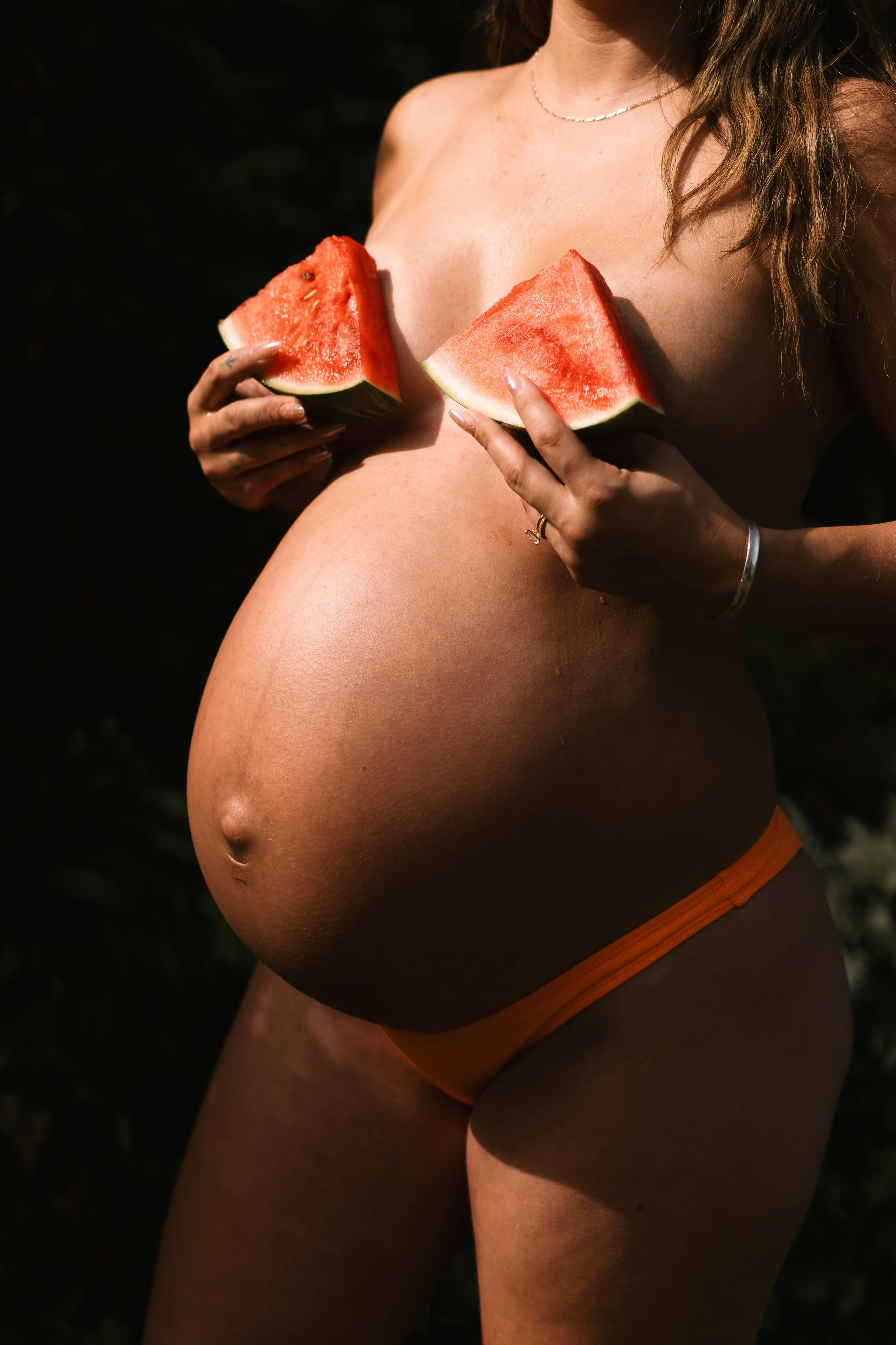 jordyn-watermelon-maternity-gabrielalephotography-50.jpg