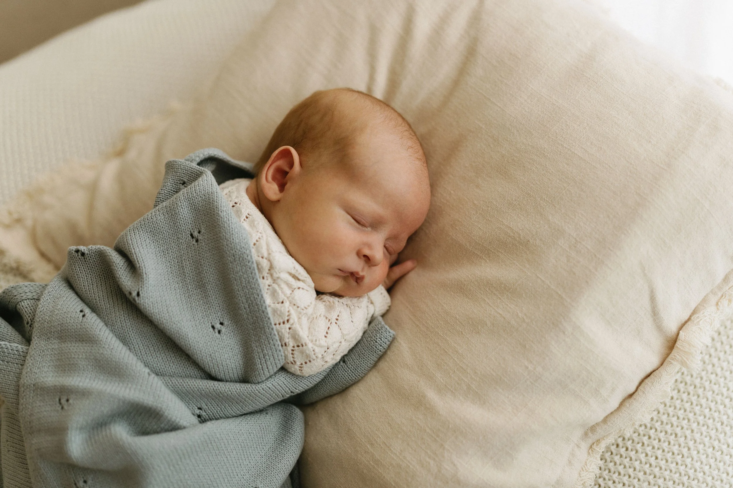 oliver_newborn-gabrielalephotography-82.jpg