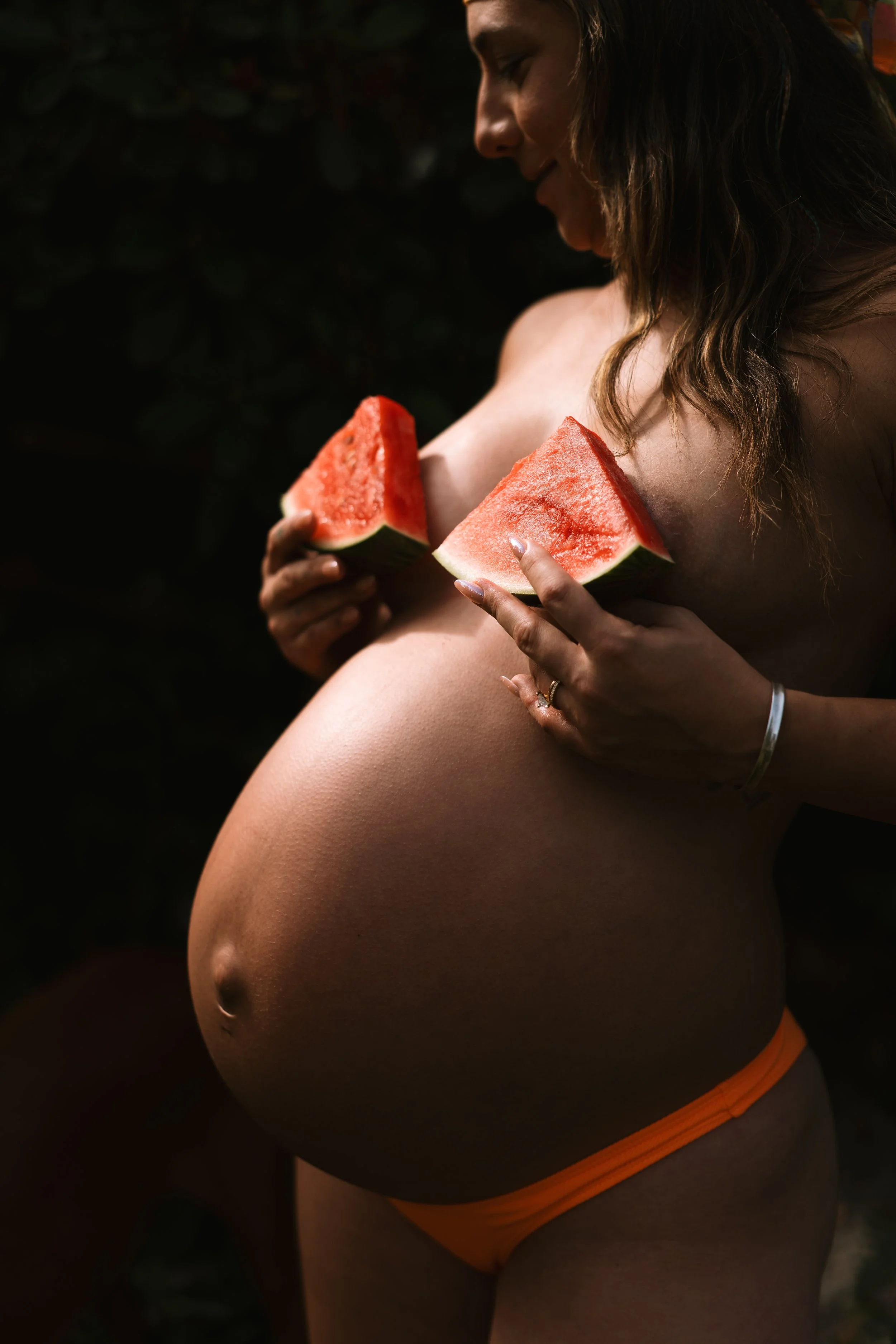 jordyn-watermelon-maternity-gabrielalephotography-43.jpg