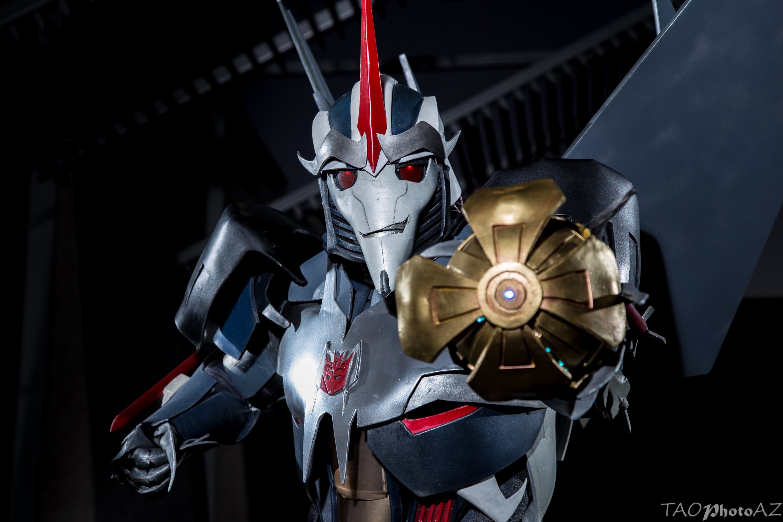 Starscream-cosplay-energon-harvester-20170513.jpg