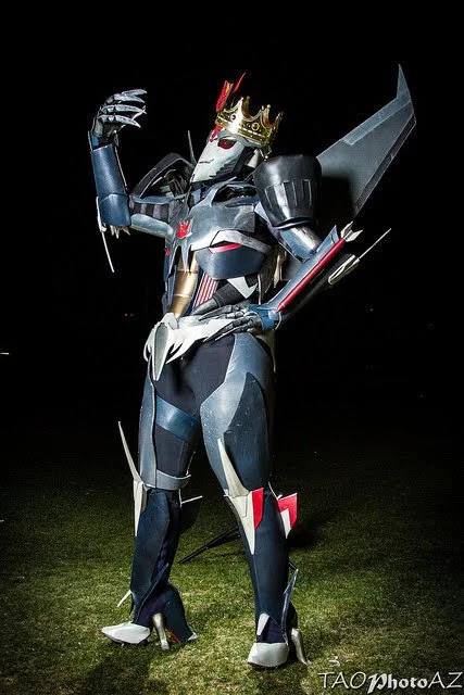 All-hail-Starscream-tfp-cosplay.jpg