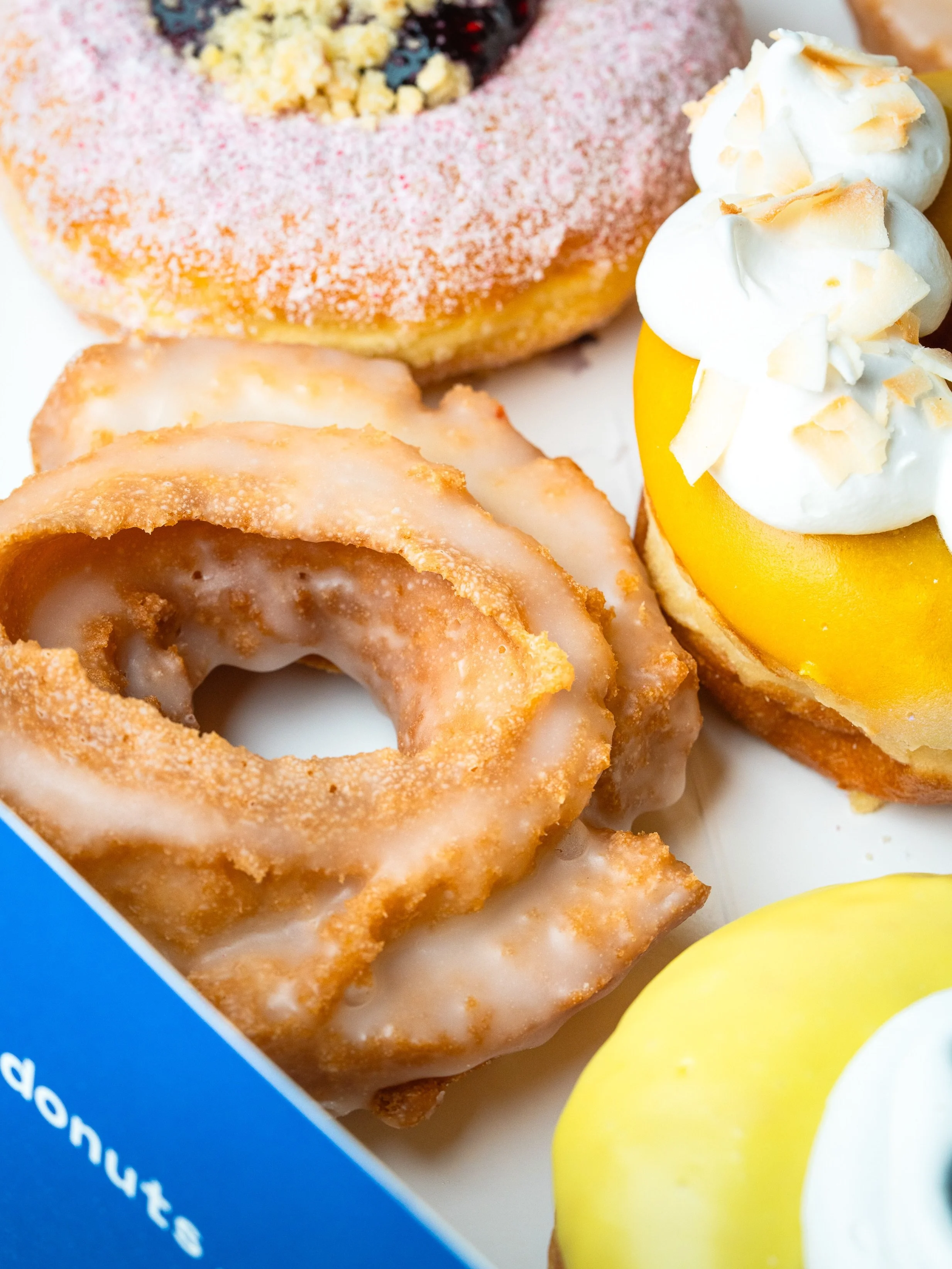 A bunch of fresh new donuts have joined the lineup. 🍩

From fruity seasonal flavours to some reworked classics worth getting acquainted with, there&rsquo;s plenty to try at Hoopla right now.

Come find your new go-to. 💛