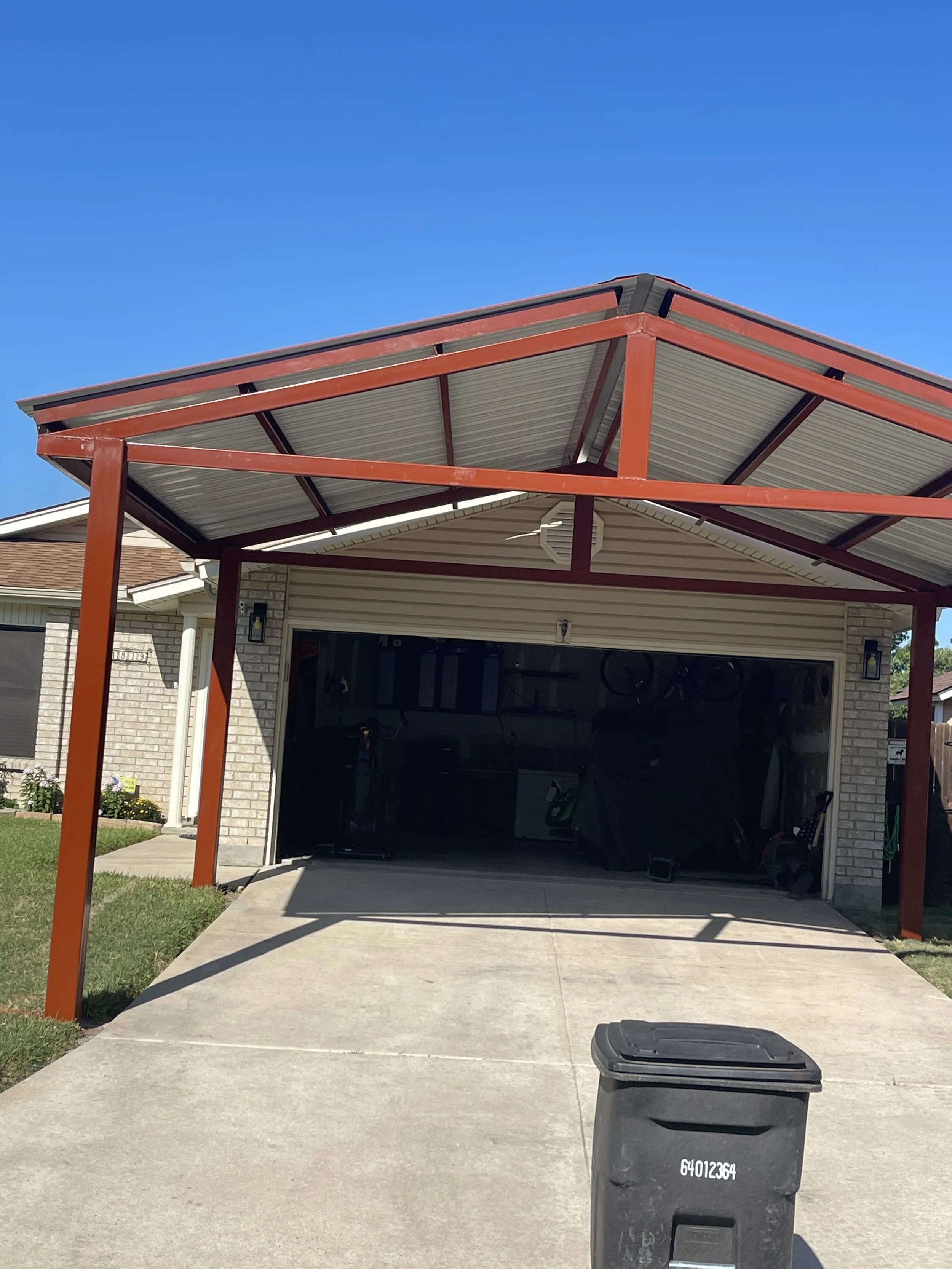 both: carport