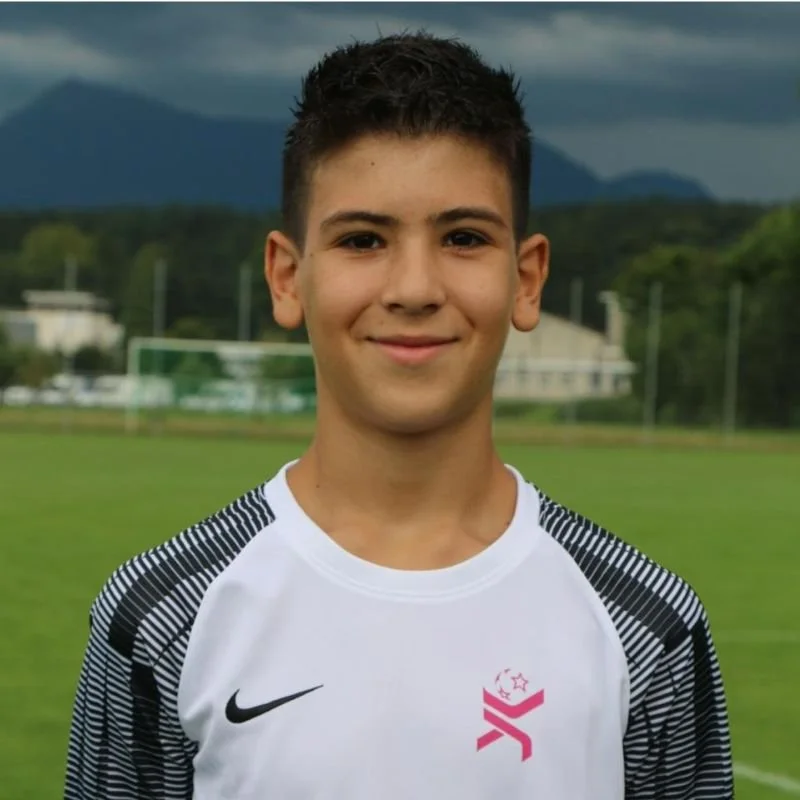 ESLA_Profilbild_Torwart_Nikola_Karajanov