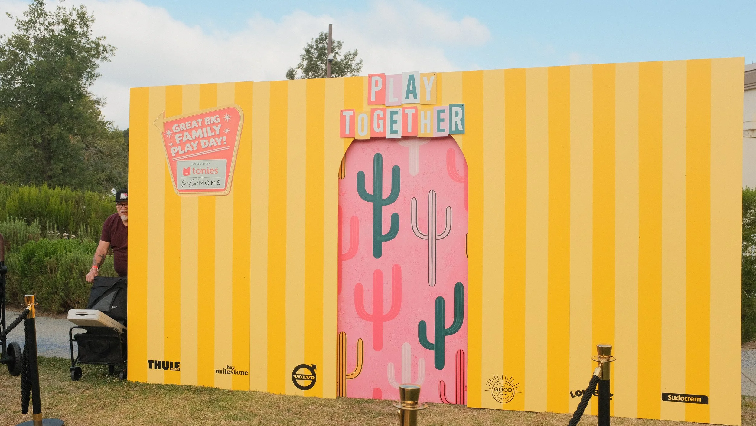 Giggly Brush at Great Big Family Play Day Los Angeles
