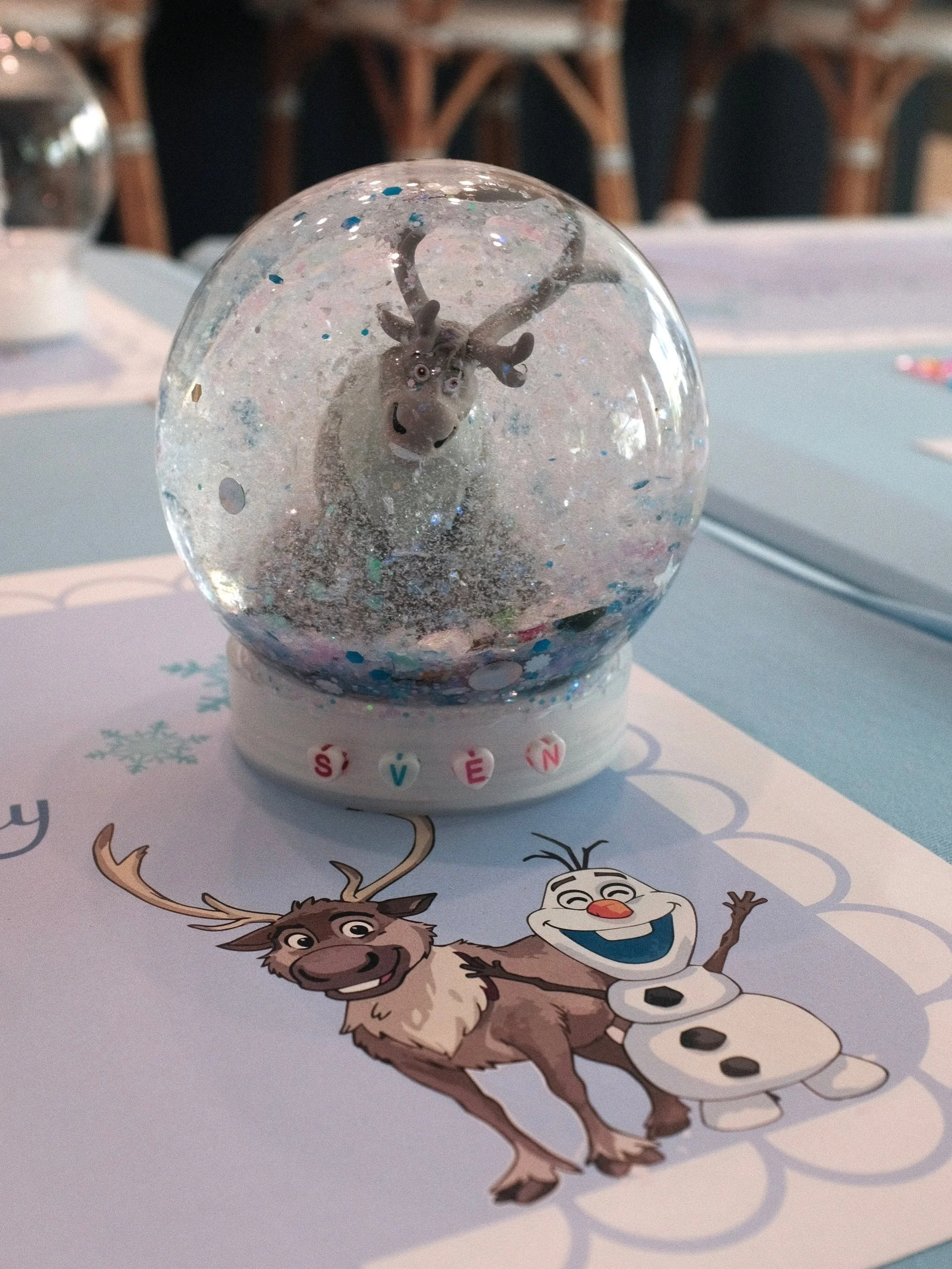❄️ Sensory fun + a keepsake to treasure! ✨

Our Make Your Own Snow Globe is the perfect activity to explore, create, and enjoy&mdash;while making a special keepsake you&rsquo;ll love looking back on. 🤍⛄️