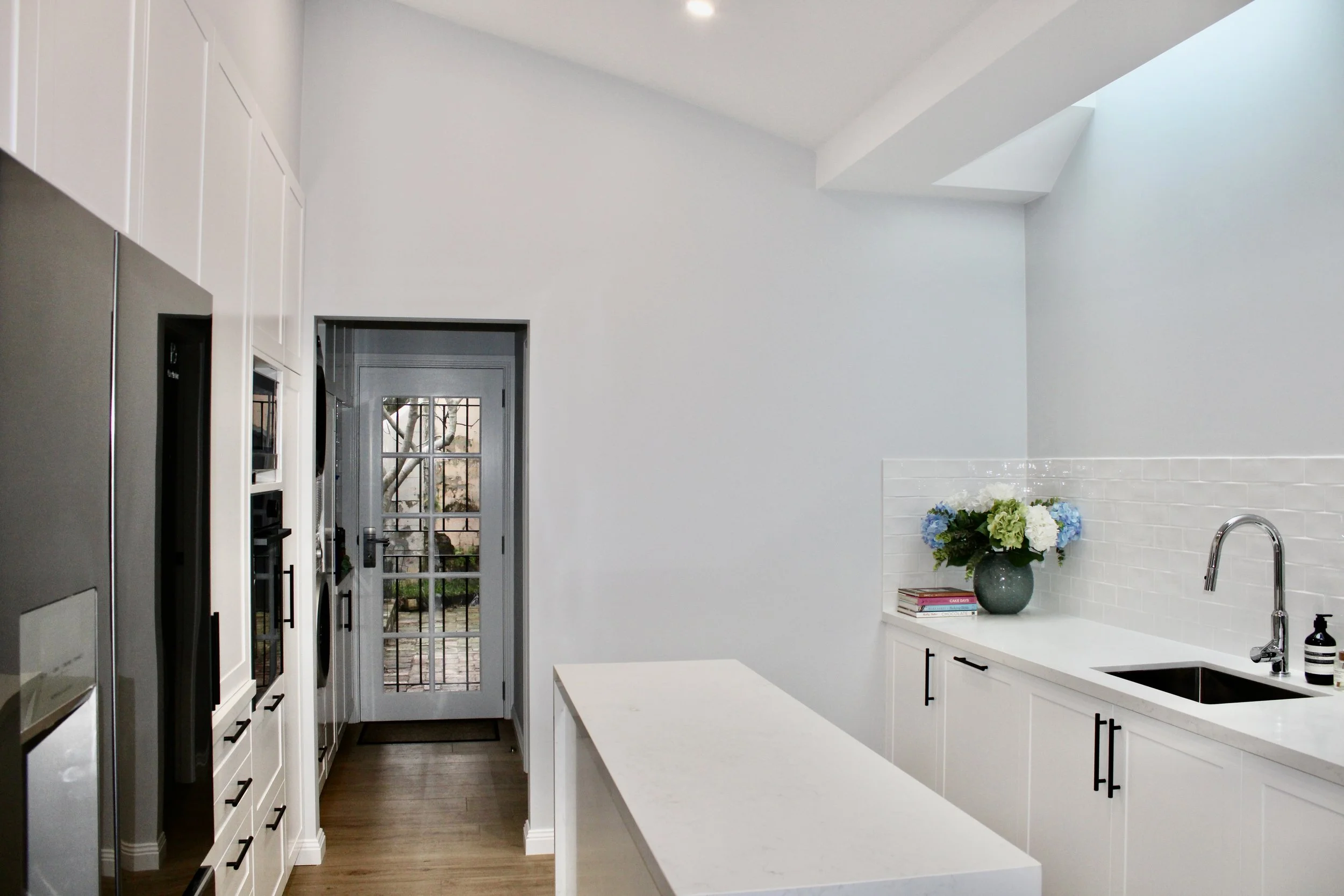 Solid Building Solutions_Redfern Kitchen 4.JPG