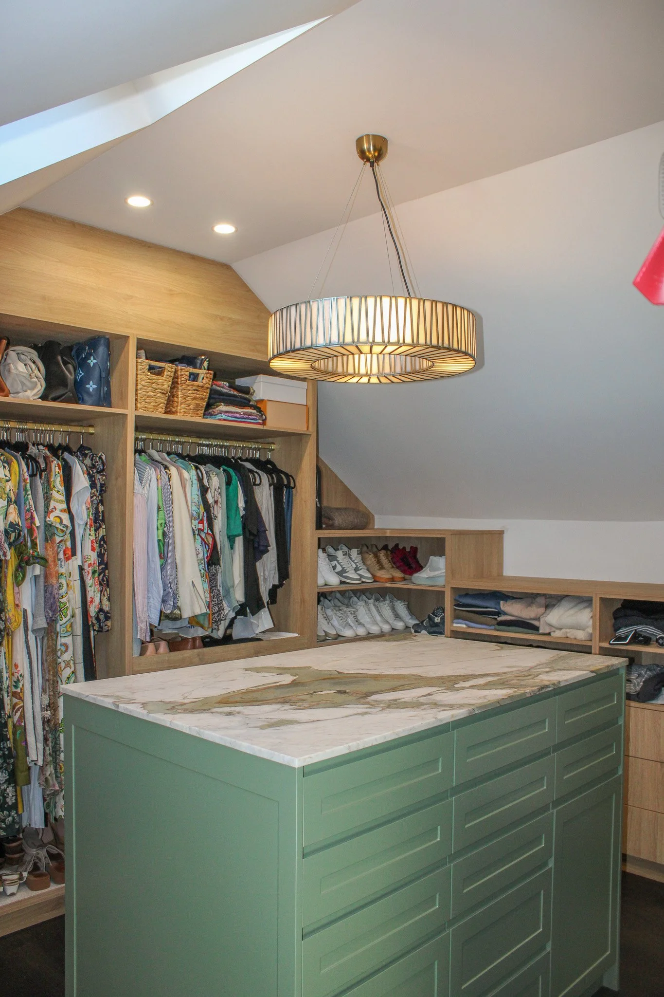 Solid Building Solutions_Kensington Walk in wardrobe.jpg