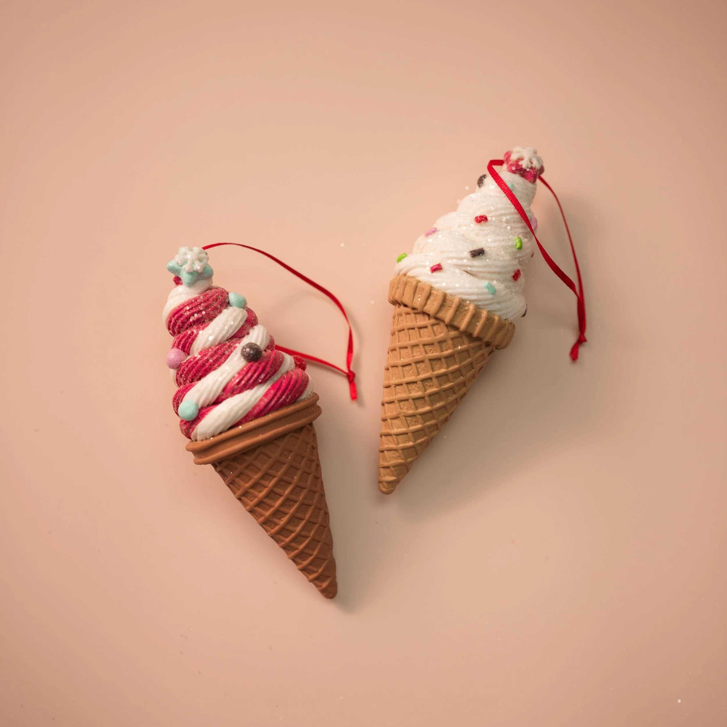 2-set-ice-cream-ornament-3.jpg