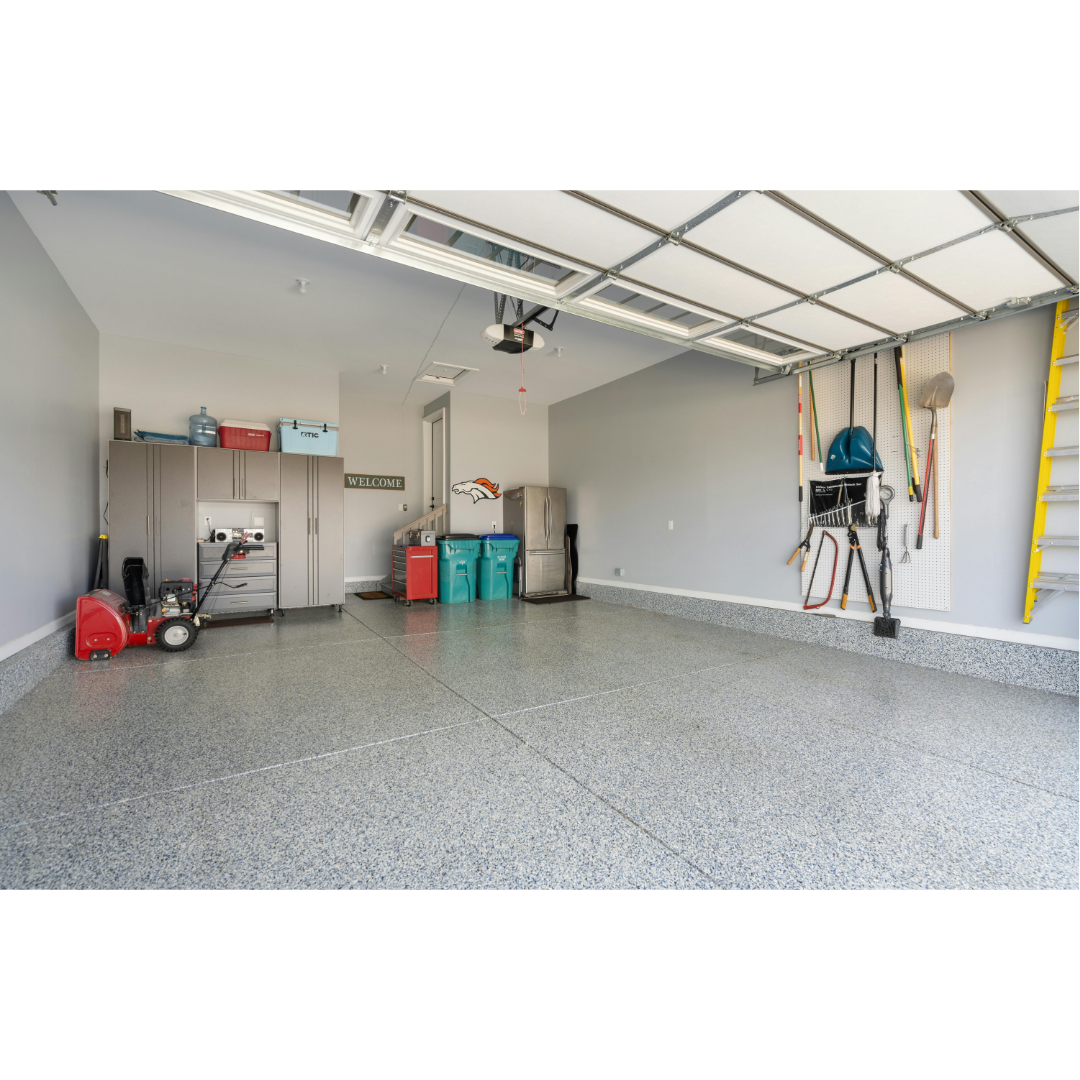 Cleaning Out a Garage? Why You’ll Regret Not Renting a Dumpster