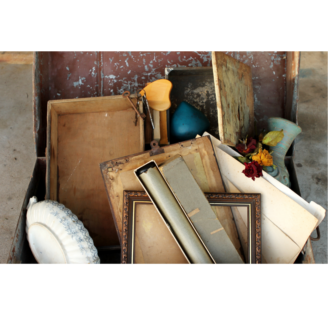 Decluttering Before Halloween? Why It’s the Perfect Time