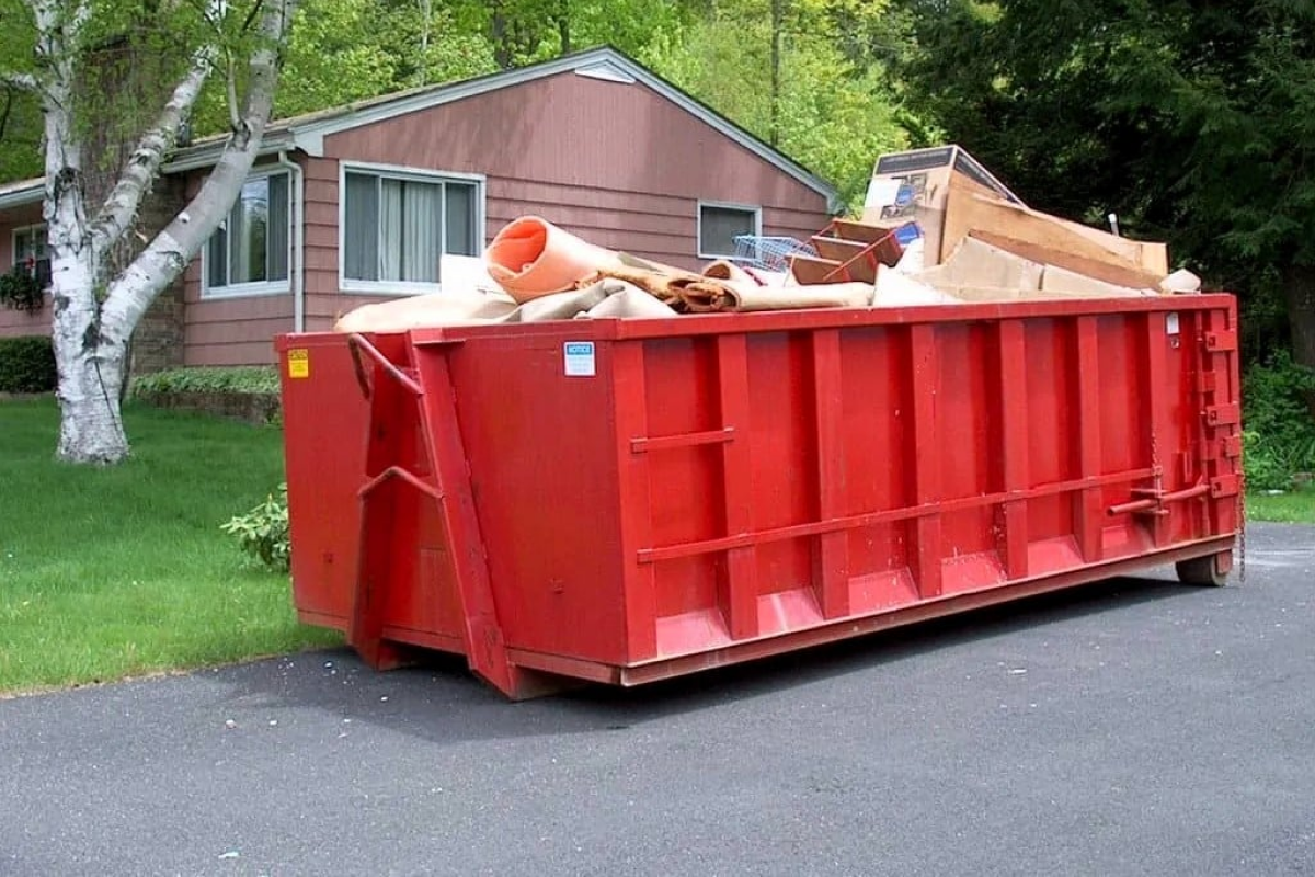 How Long Should You Keep a Roll-Off Dumpster? A Guide to Planning Your Dumpster Rental