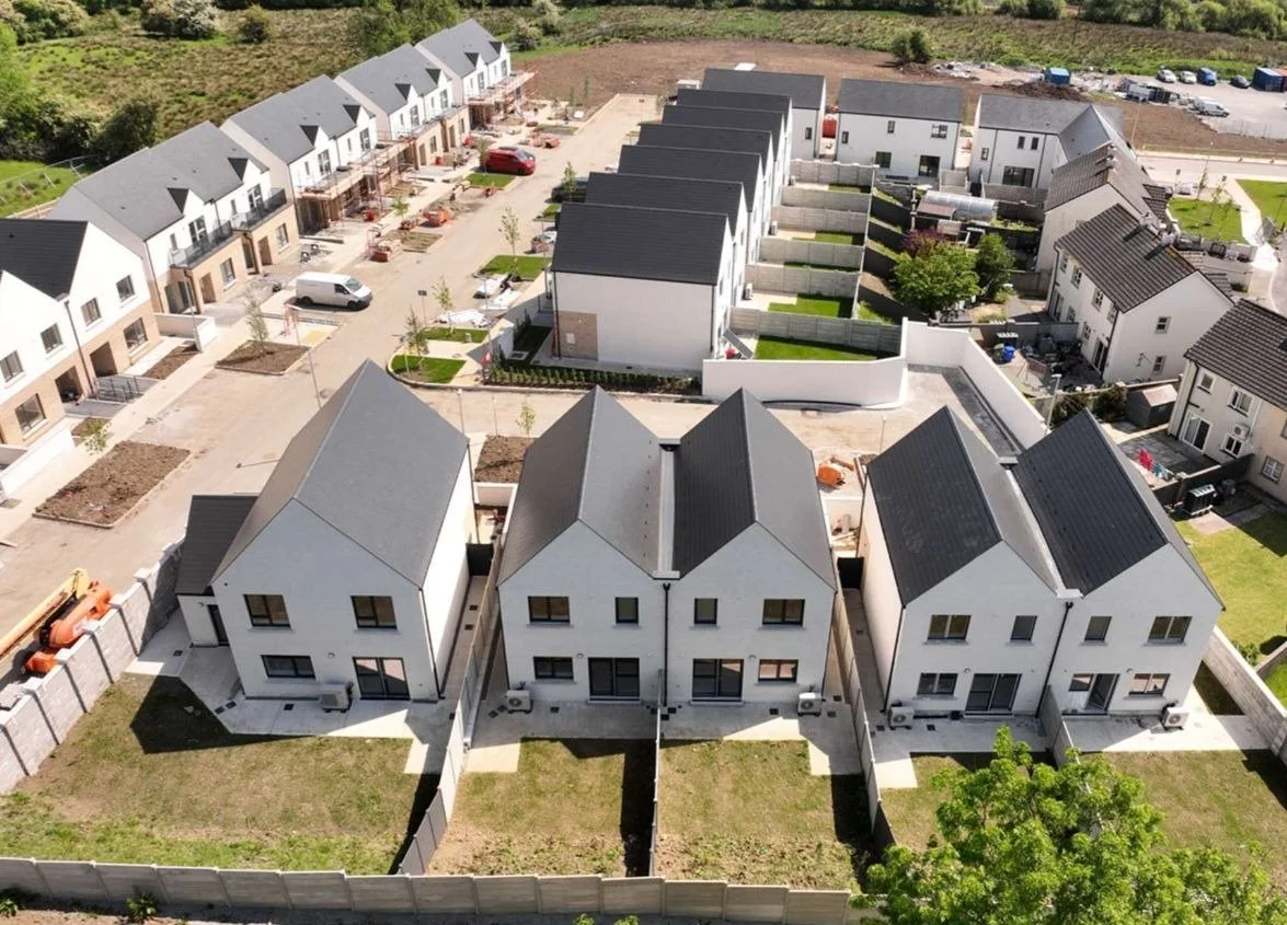 CAMROSS, BALLYMOATE