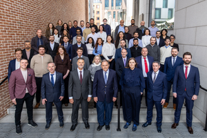 ABOUT US — CS Consulting