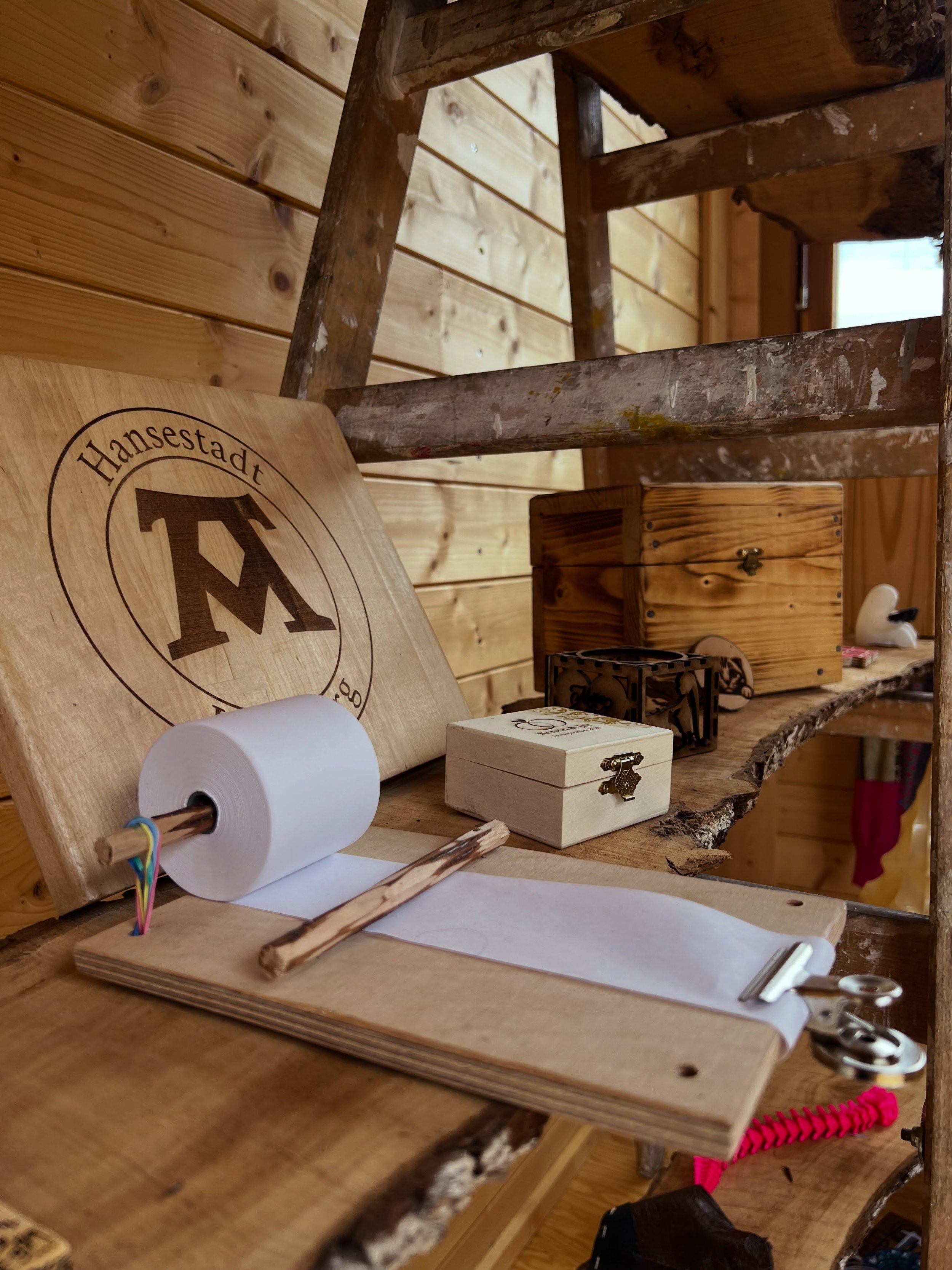 Wie aus kleinen Ideen tolle Dinge entstehen. Was wir hier in der WerkStadt k&ouml;nnen ist neben Handwerk und Technik auch so umweltfreundlich wie wir nur k&ouml;nnen, Projekte und Ideen auszubauen aus Re- und Upcycling Materialien. Vieles bekommt ei