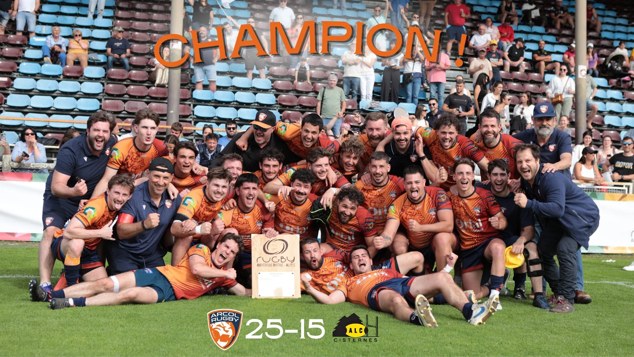 𝐈𝐥𝐬 𝐬𝐨𝐧𝐭 𝐝𝐨𝐮𝐛𝐥𝐞 𝐜𝐡𝐚𝐦𝐩𝐢𝐨𝐧𝐬 ! 💙🧡

Ce dimanche nos seniors jouaient la finale r&eacute;gionale contre 𝗖𝗶𝘀𝘁𝗲𝗿𝗻𝗲𝘀 𝗹𝗮 𝗳𝗼𝗿&ecirc;𝘁 &agrave; 𝗕𝗼𝘂𝗿𝗴𝗼𝗶𝗻 𝗝𝗮𝗶𝗹𝗹𝗲𝘂 dans le mythique stade 𝗣𝗶𝗲𝗿𝗿𝗲 𝗥𝗮𝗷𝗼𝗻