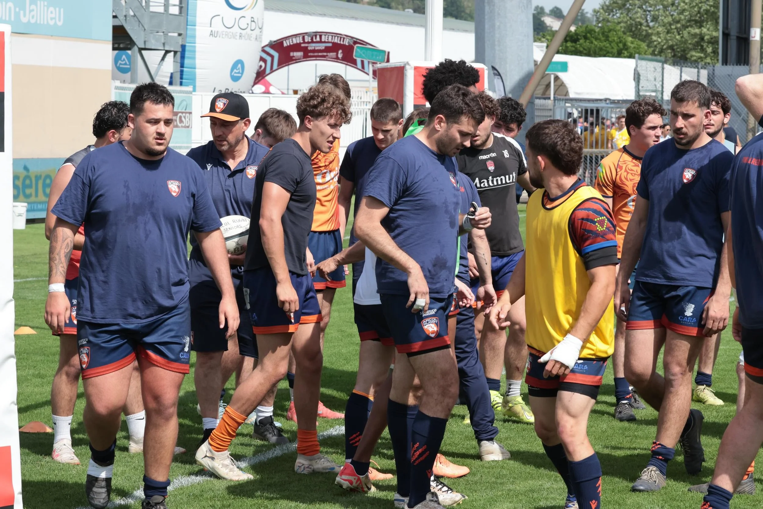 𝐑𝐞𝐭𝐨𝐮𝐫 𝐞𝐧 𝐢𝐦𝐚𝐠𝐞 📸

Retour en image sur le match de finale r&eacute;gionale contre Cisternes !

Ce match restera grav&eacute; dans l&rsquo;histoire du club avec le deuxi&egrave;me bouclier de la saison 🛡️

Un grand merci &agrave; vous s