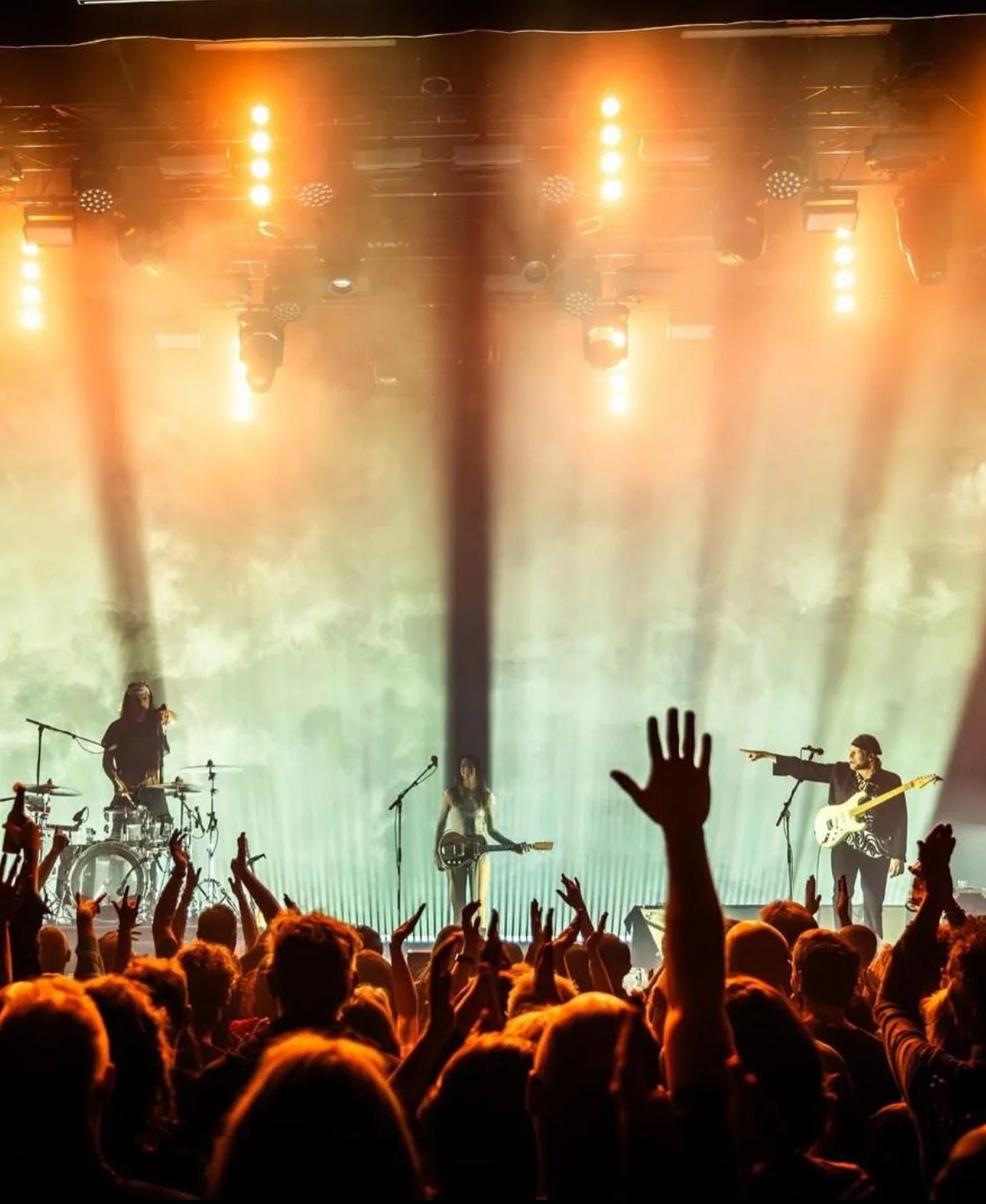 Isn&rsquo;t it about time to start looking forward to festival season? ✨✨🪐💫⚡️✨✨
We can&rsquo;t wait to feel your groove again at these beautiful gems:

@herzberg_festival_official 🇩🇪
@shindigfestival 🇬🇧
@ozorafestivalofficial 🇭🇺

photos by @p