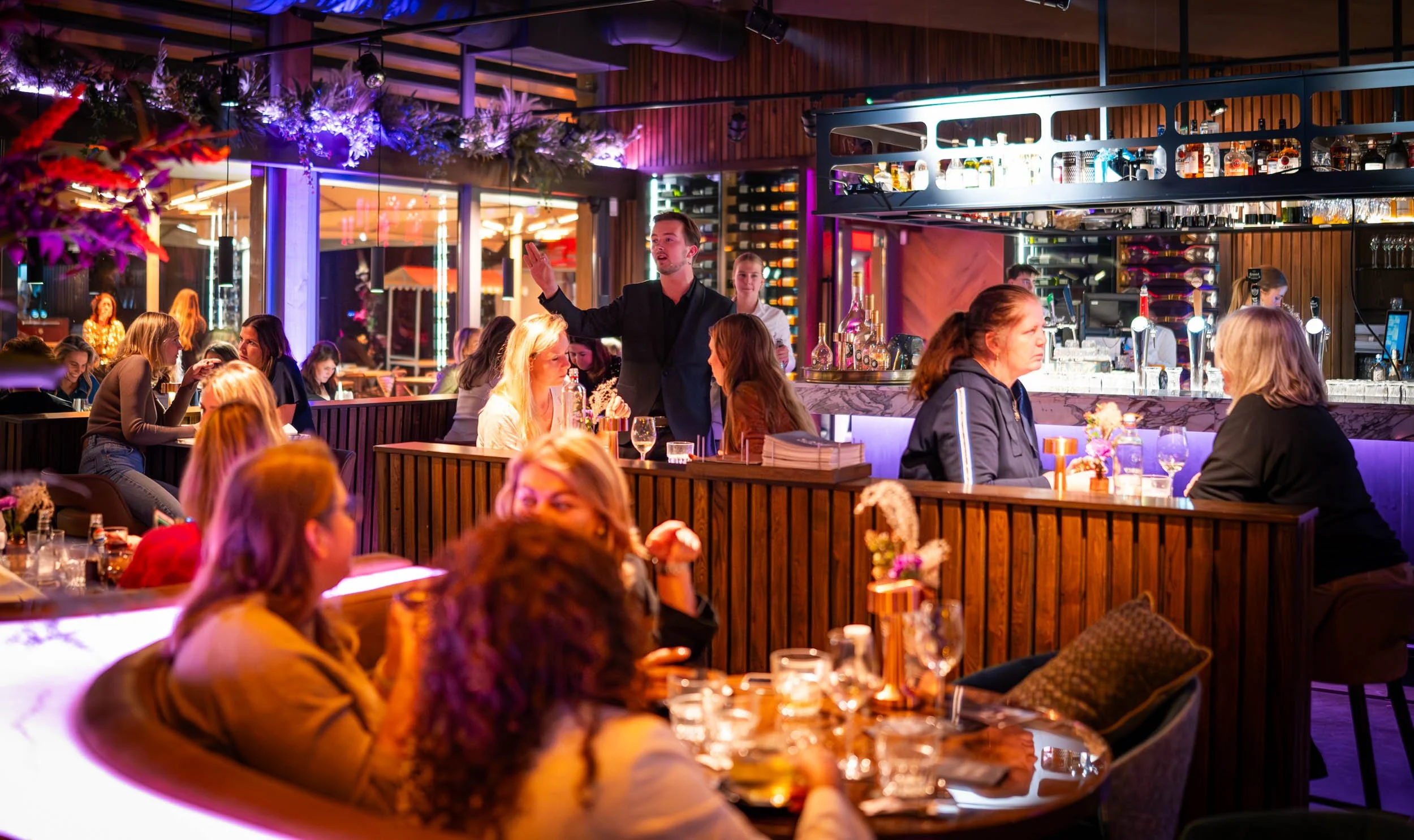 Lake_House_Ladies_Night-35.jpg