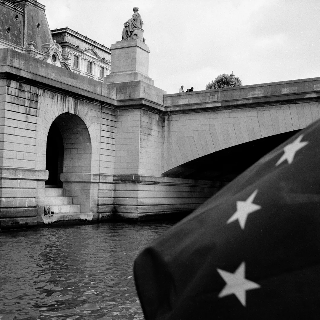 Legs, Paris, 2002