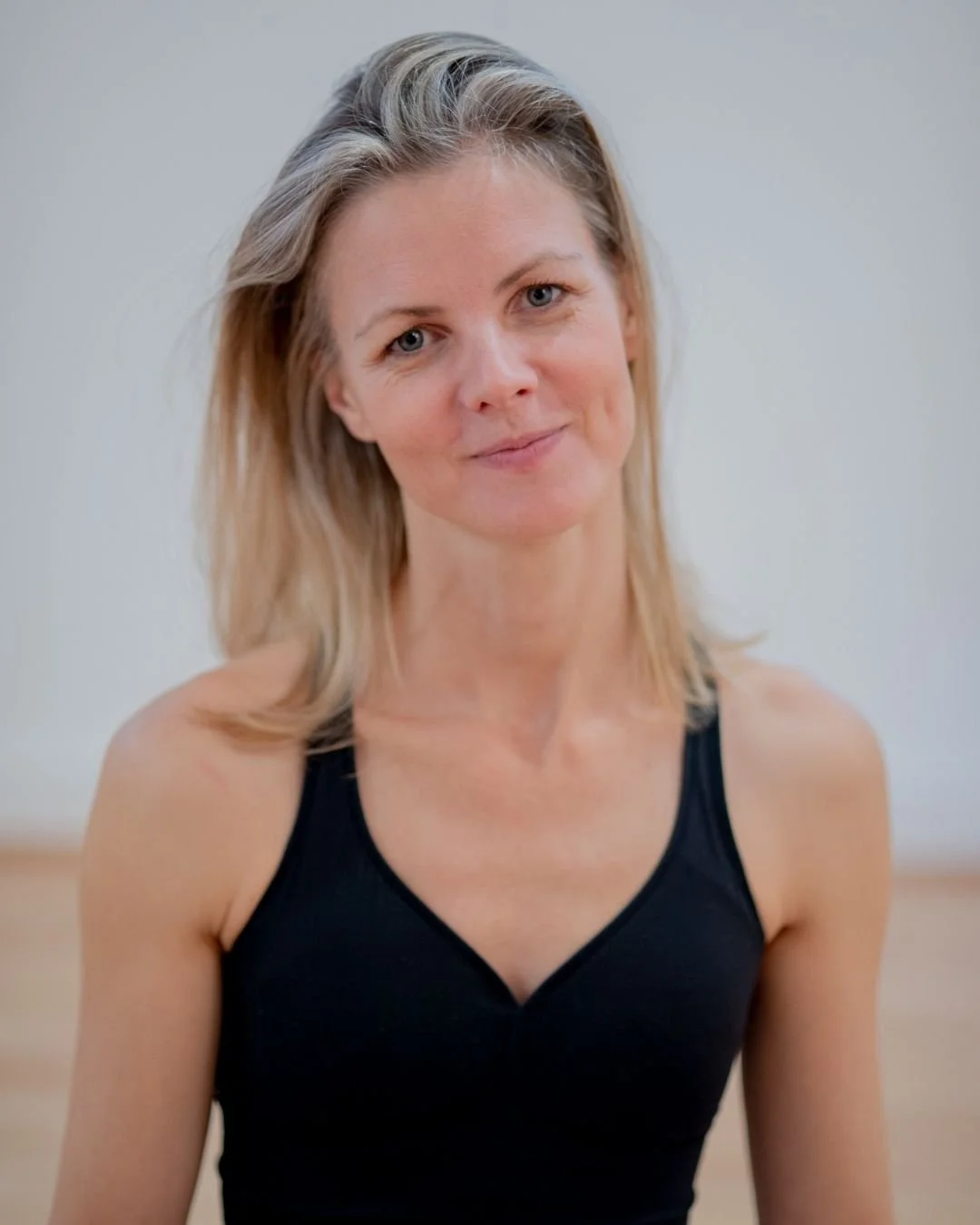 Isis du Jour Yoga | Yoga Teacher | Sound Bath | Vibroacoustic Massage therapy | SUP yoga experiences | Events | Retreats