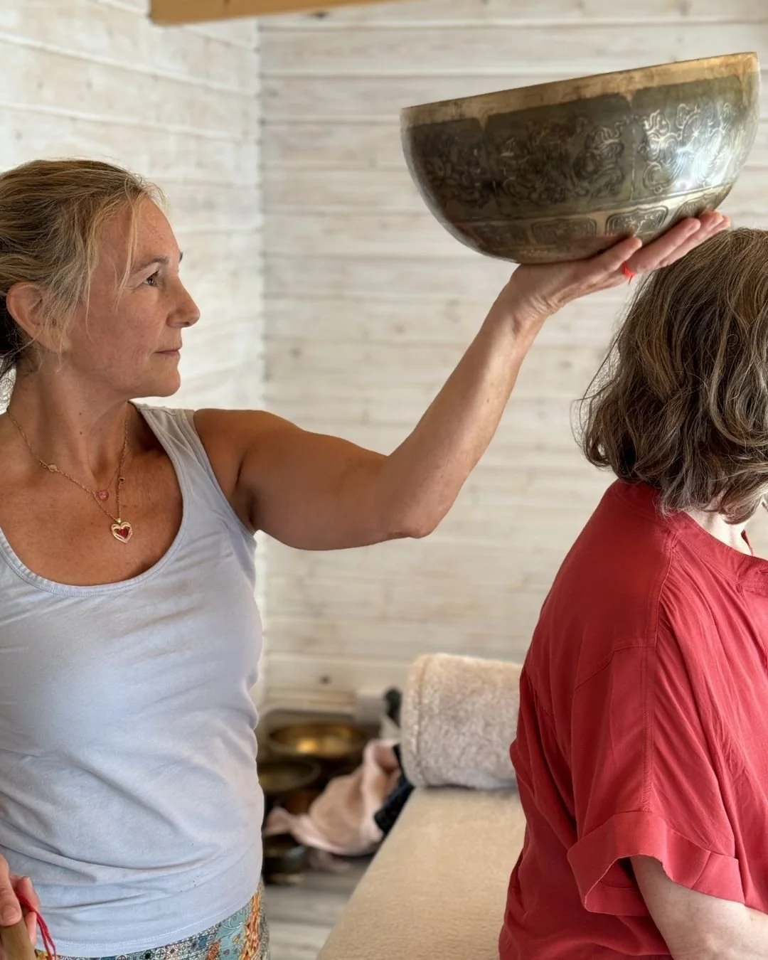 Lisa Beynon | Nourish Your Soul | Yoga Teacher | Sound Bath | Vibroacoustic Massage | Retreats