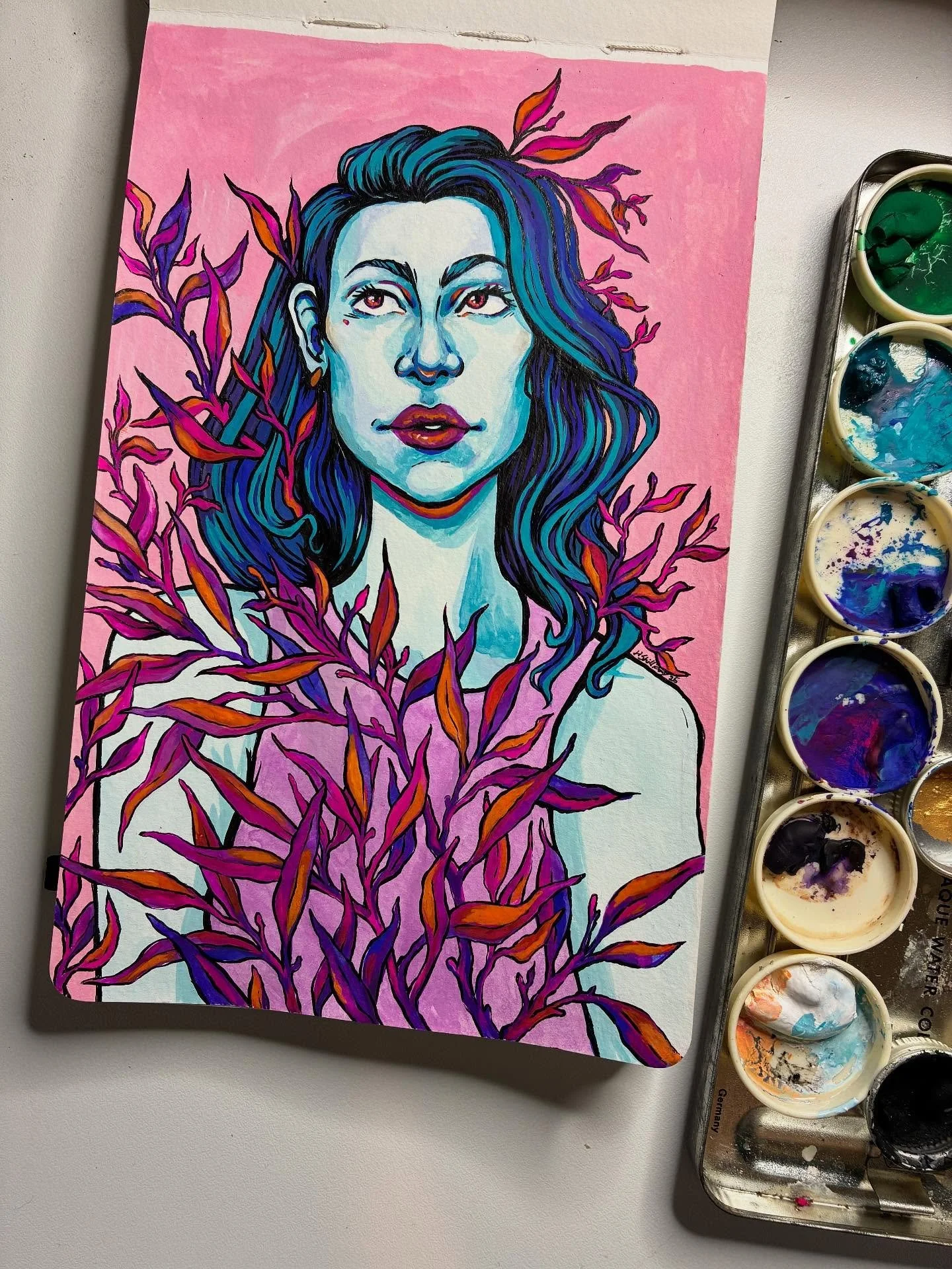 Some proper pics of my latest painting, i love these blue, pink, yellow colour pallets and seem to often add them into my paintings 

#gouache #gouachepainting #inkandwatercolor #watercolorart