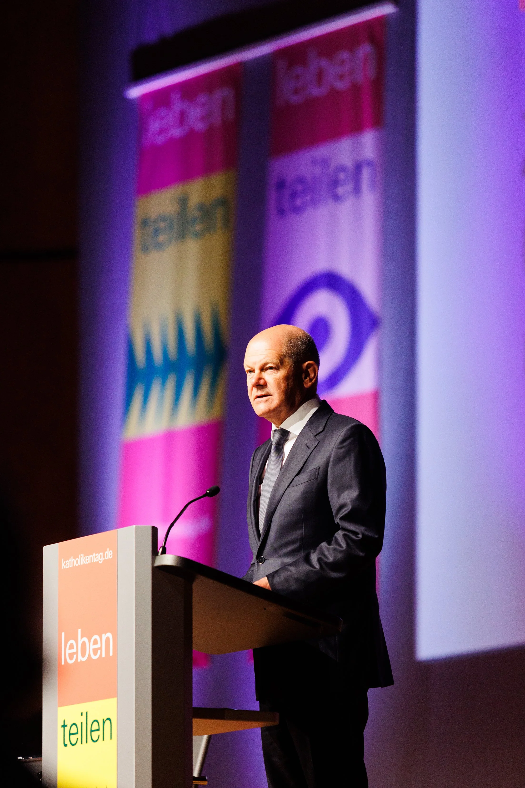 KT22_Podiumsdiskussion und Rundgang mit Bundeskanzler_21_Peter Bongard.jpg
