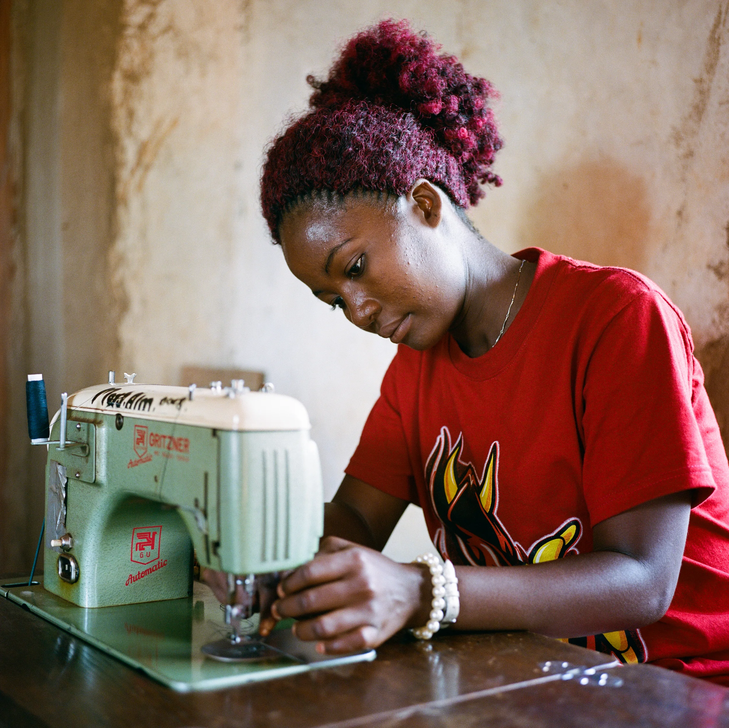 Rhoda. Die Nähwerkstatt in Michungwani.