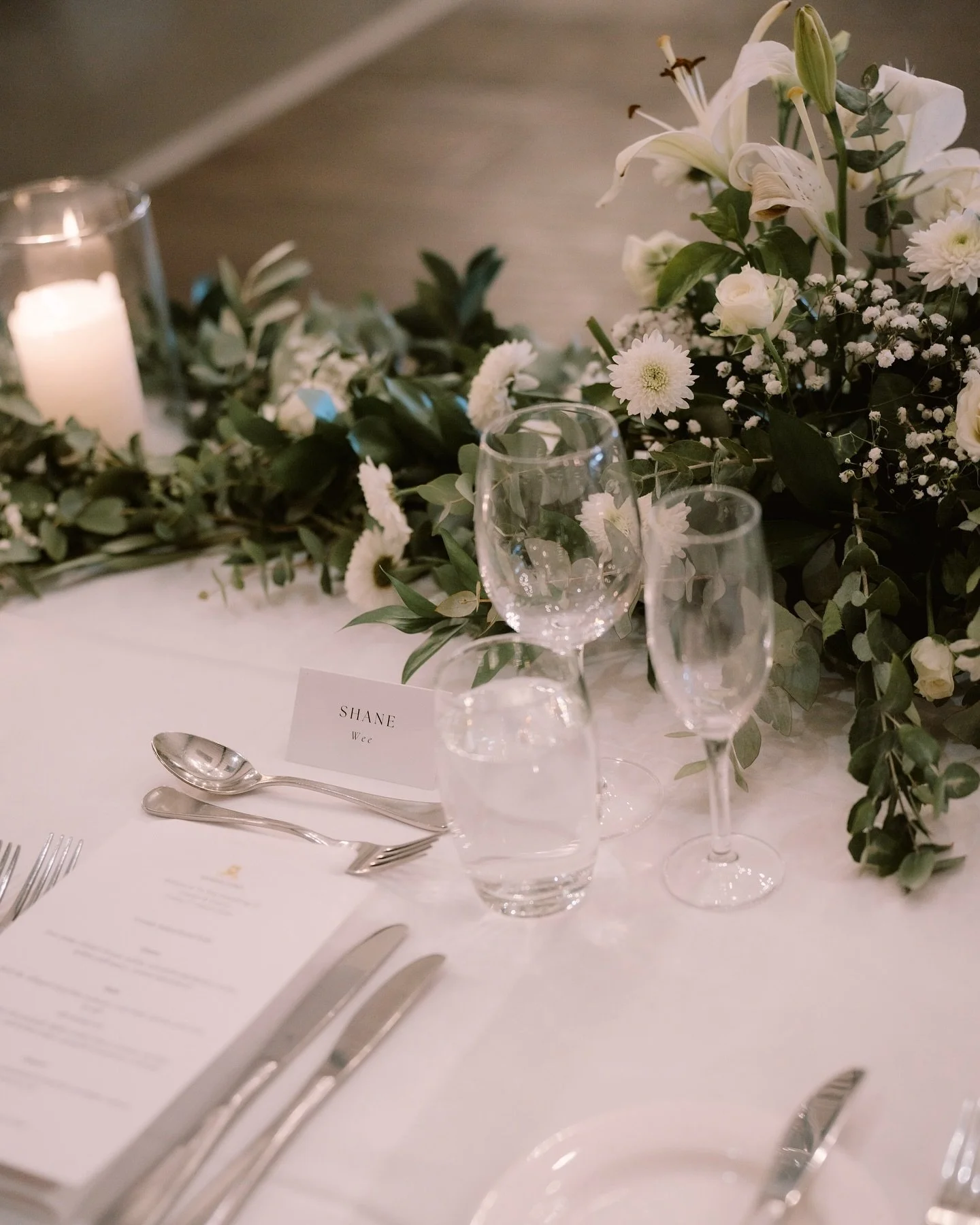 Being part of our dear friend Evelyn&rsquo;s wedding day was nothing short of magical. 

Bringing her vision of elegance and grace to life was an absolute joy. Christine, Jacinda and Nancy adorned the venue with a blend of pretty white flowers and na