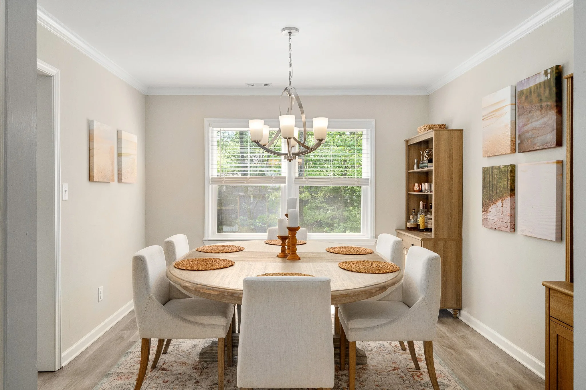 10-Dining-Room-4445-MLS.jpg